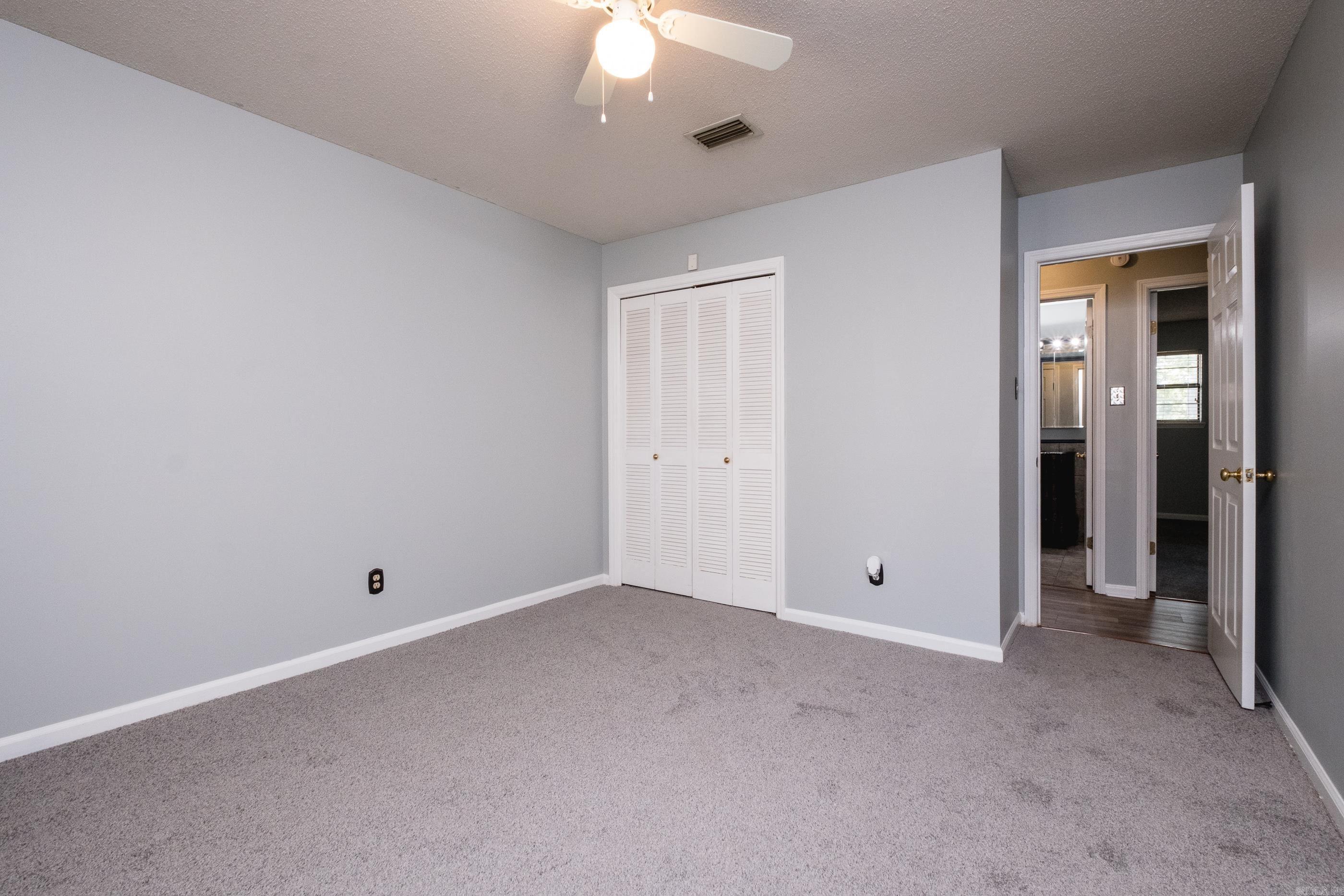 LUDINGTON HGTS - Residential