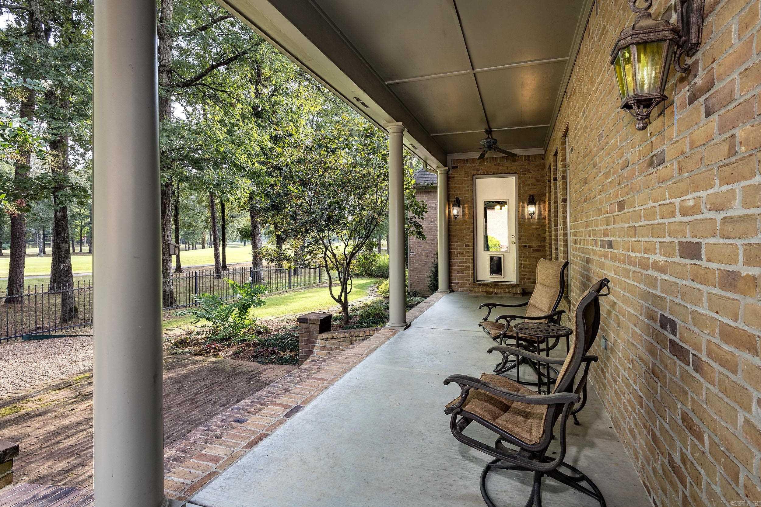 CHENAL VALLEY THE OAKS - Residential