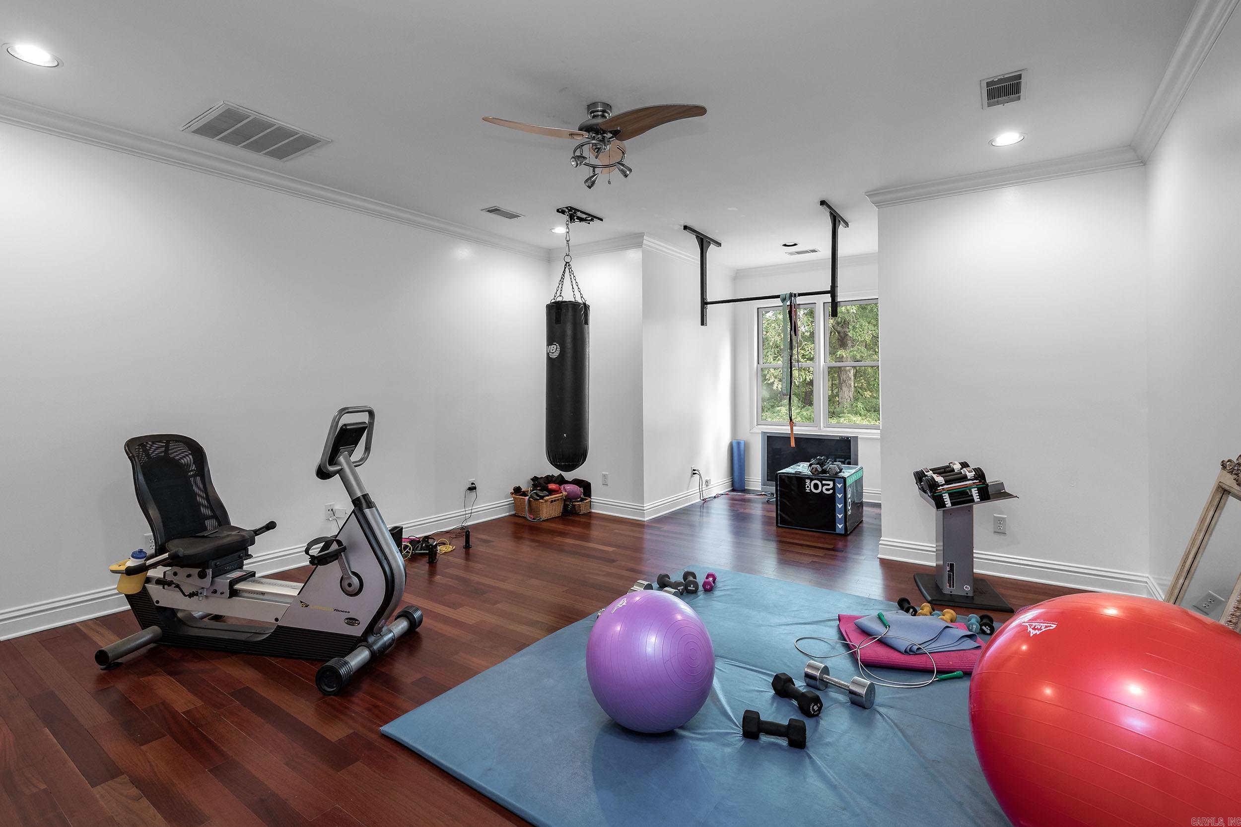 CHENAL VALLEY THE OAKS - Residential