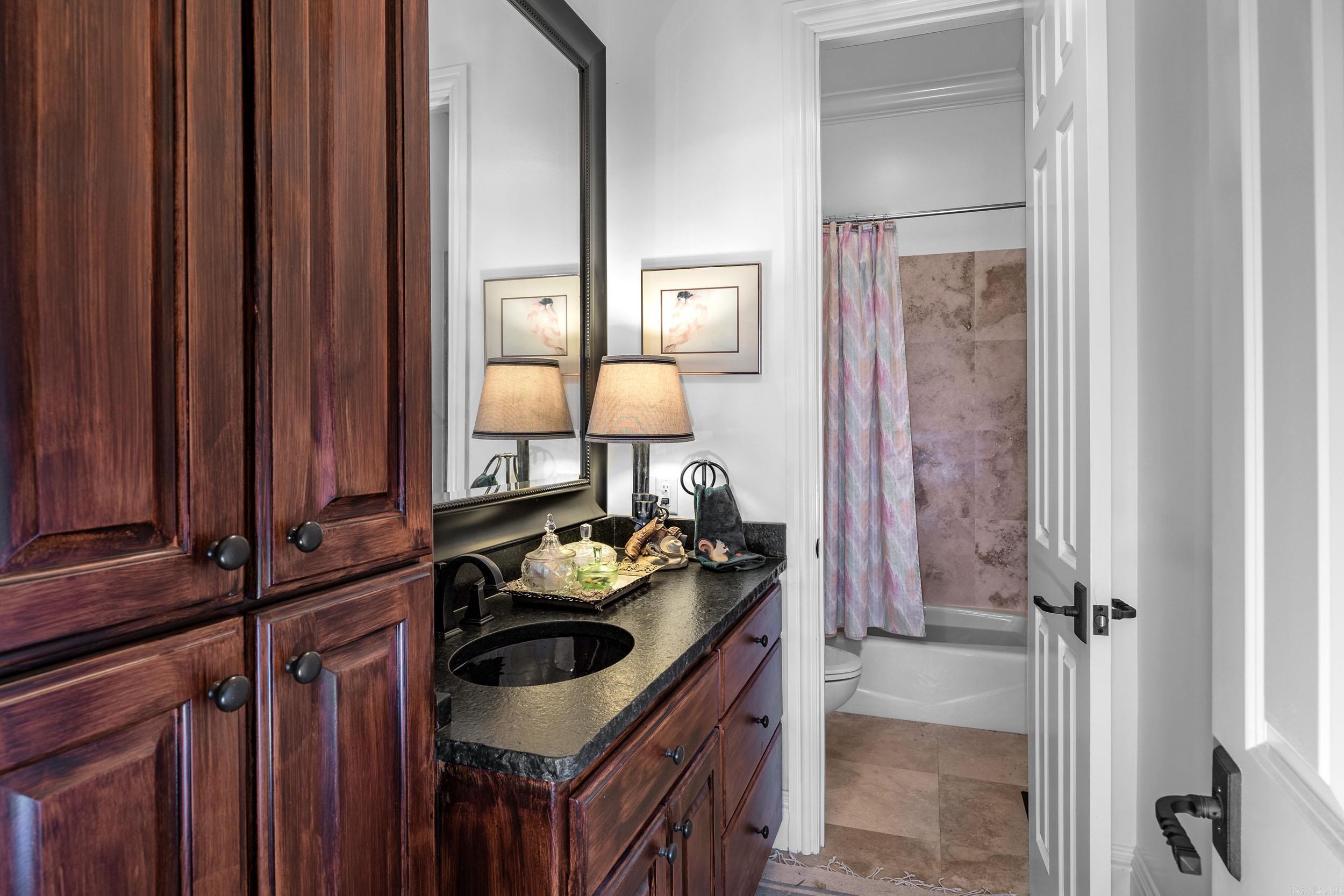 CHENAL VALLEY THE OAKS - Residential
