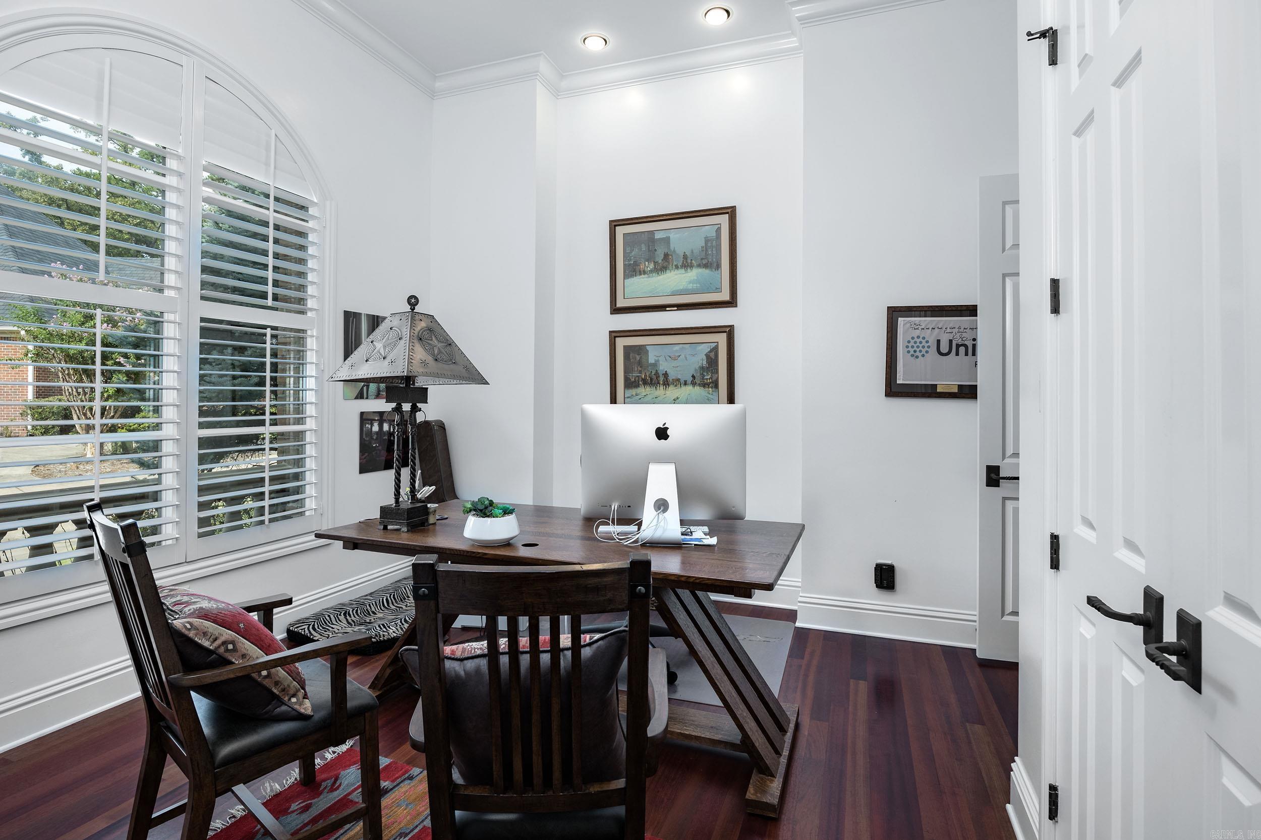 CHENAL VALLEY THE OAKS - Residential