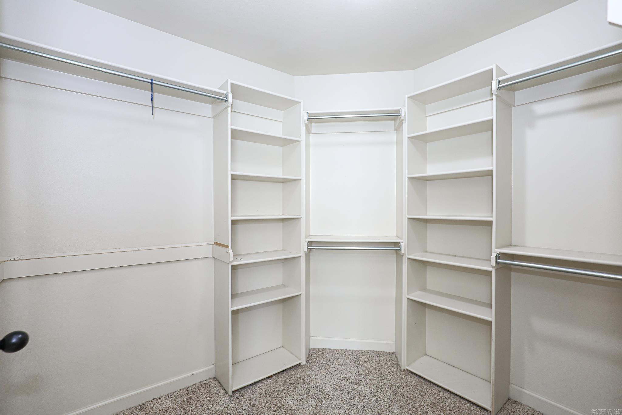 HICKORY HEIGHTS - Residential