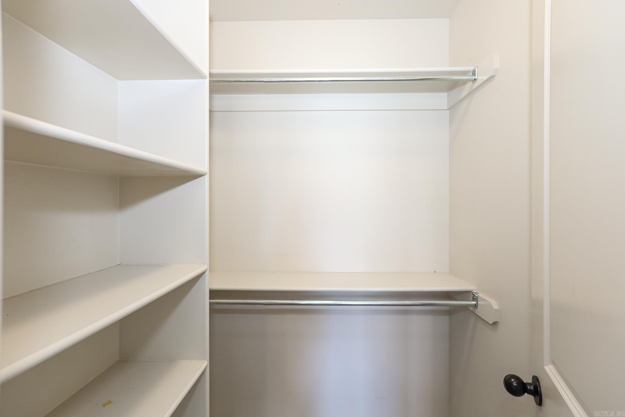 HICKORY HEIGHTS - Residential