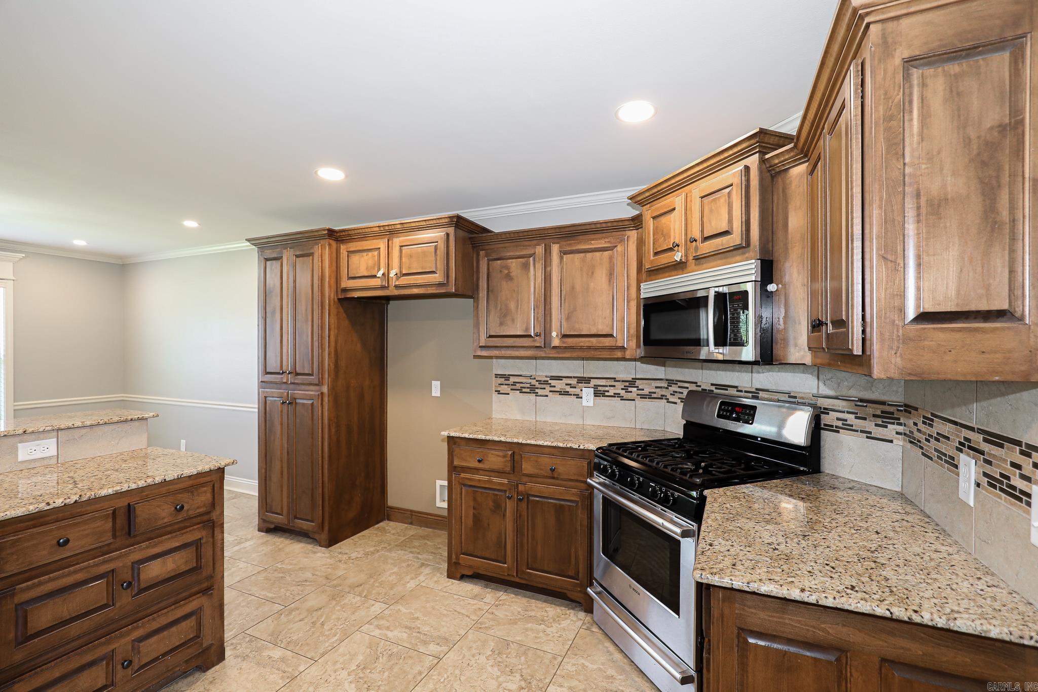 HICKORY HEIGHTS - Residential