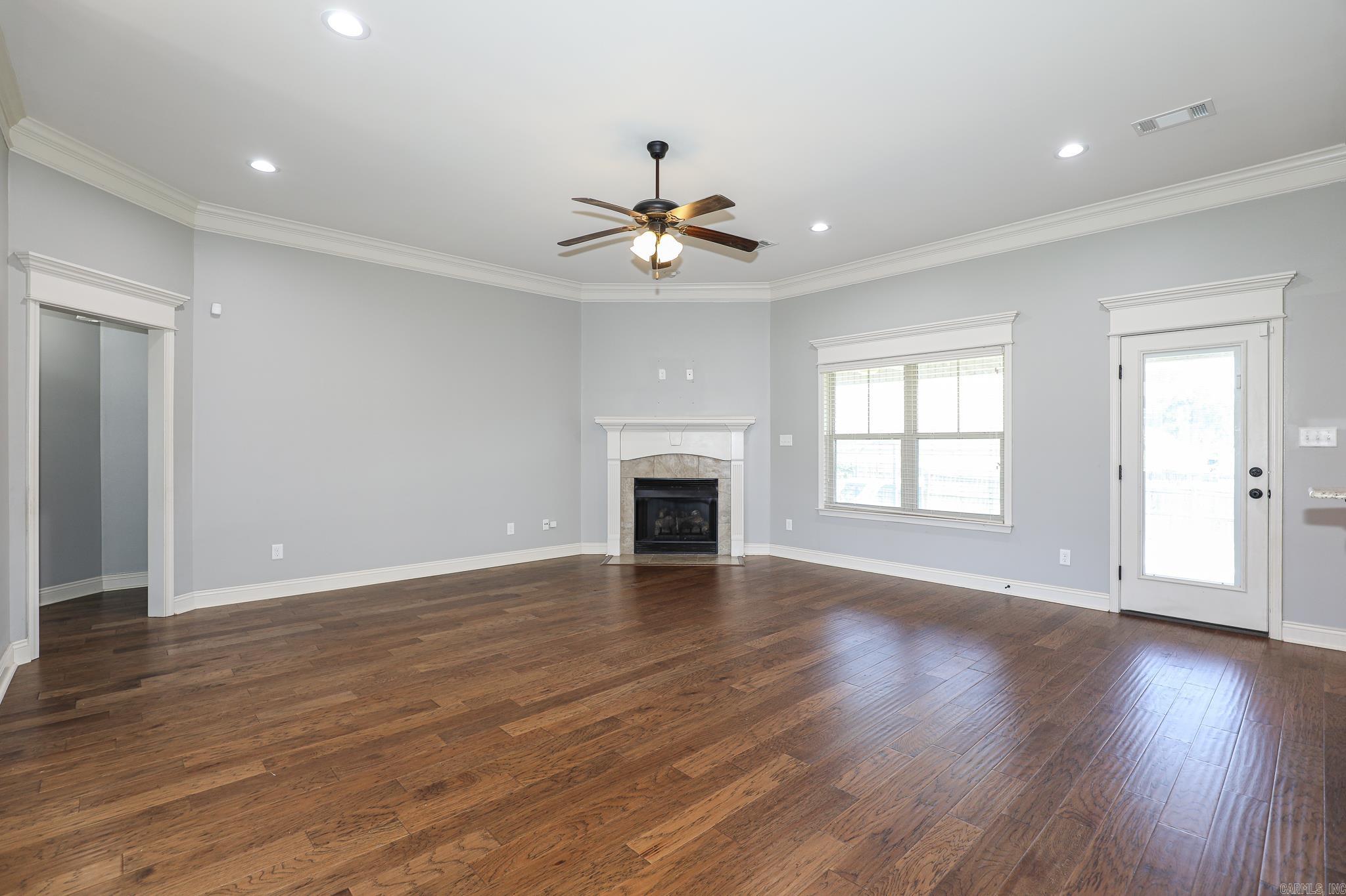 HICKORY HEIGHTS - Residential