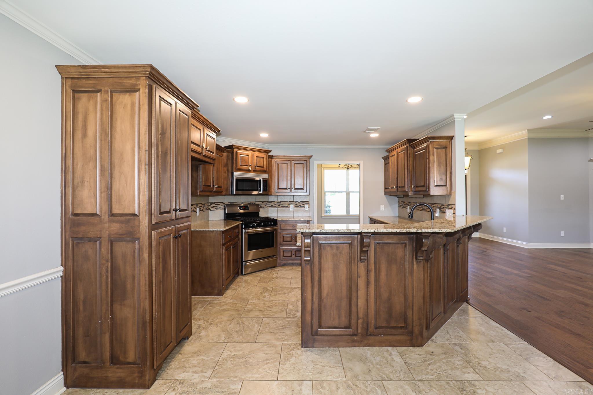 HICKORY HEIGHTS - Residential