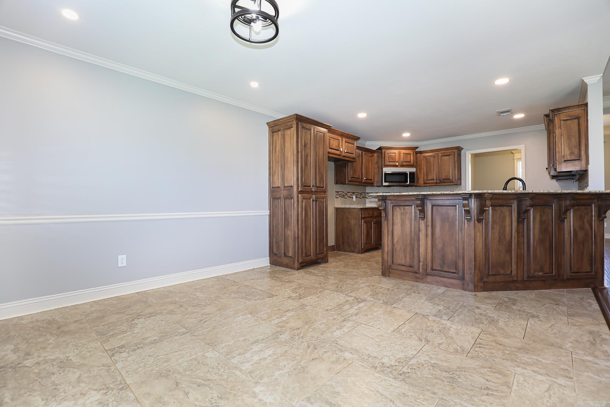 HICKORY HEIGHTS - Residential