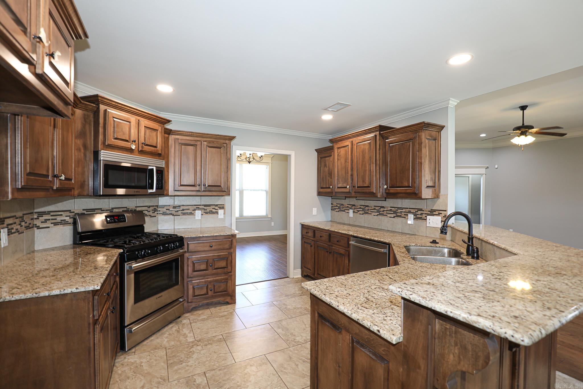 HICKORY HEIGHTS - Residential