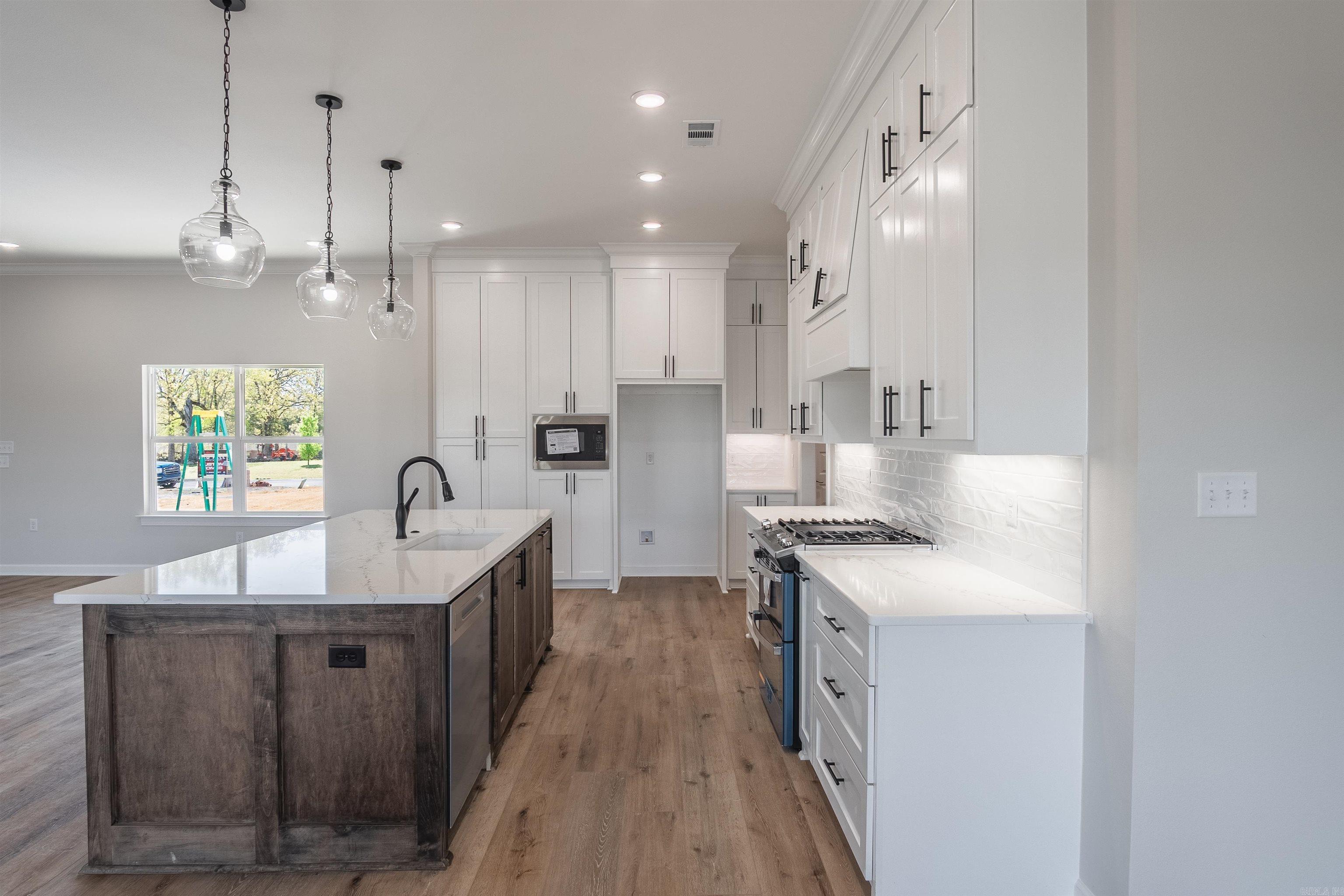 GREYSTONE - Residential