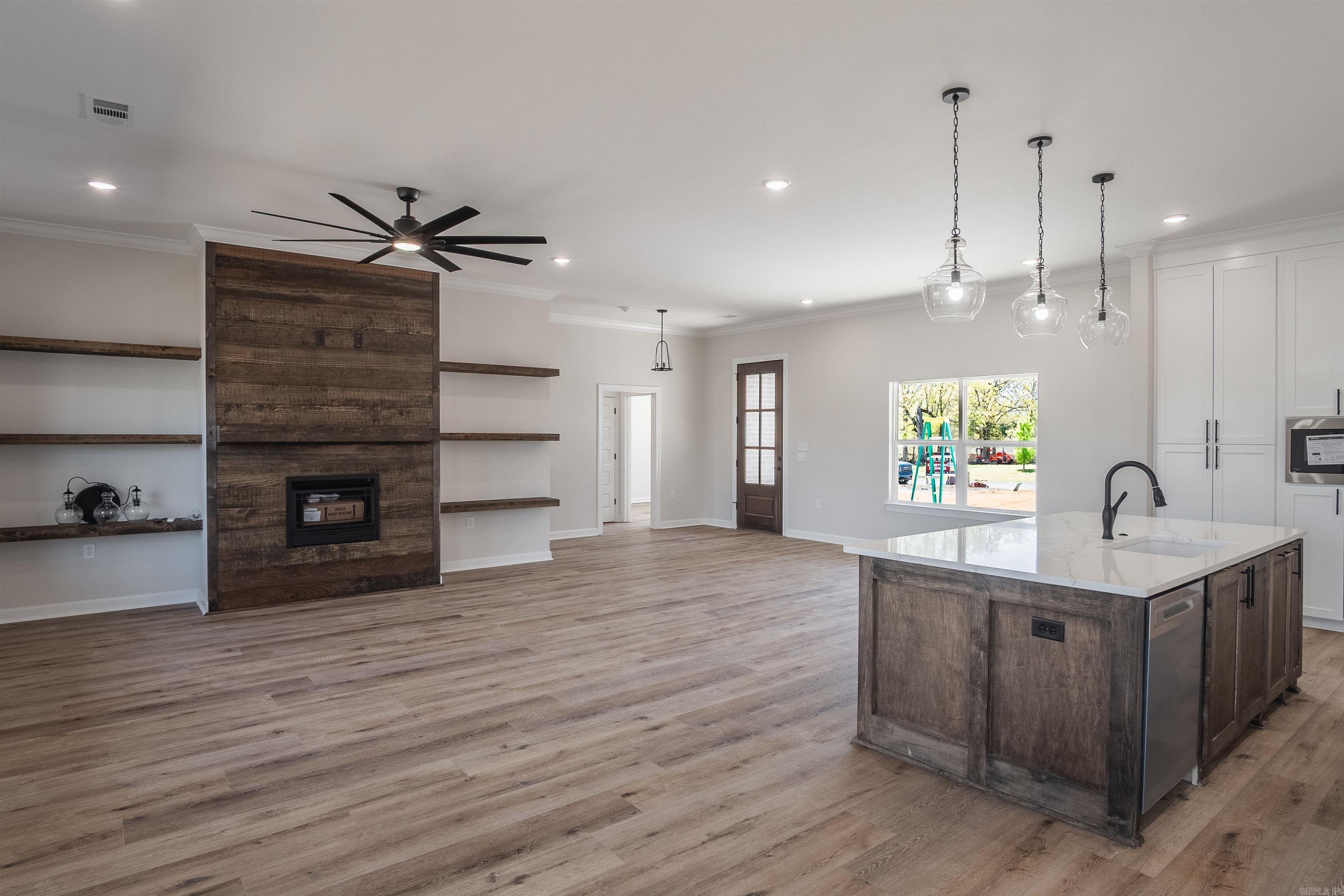 GREYSTONE - Residential