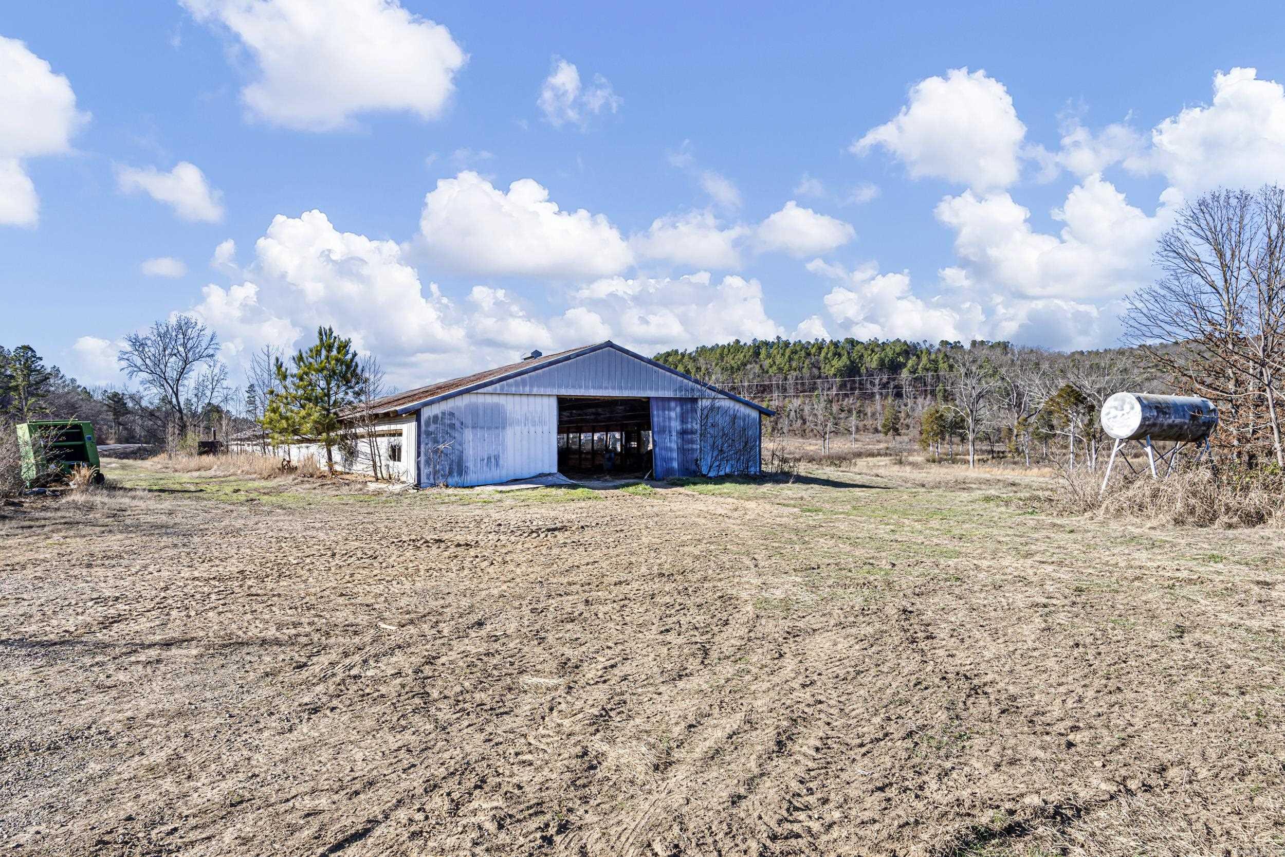 Metes & Bounds - Land