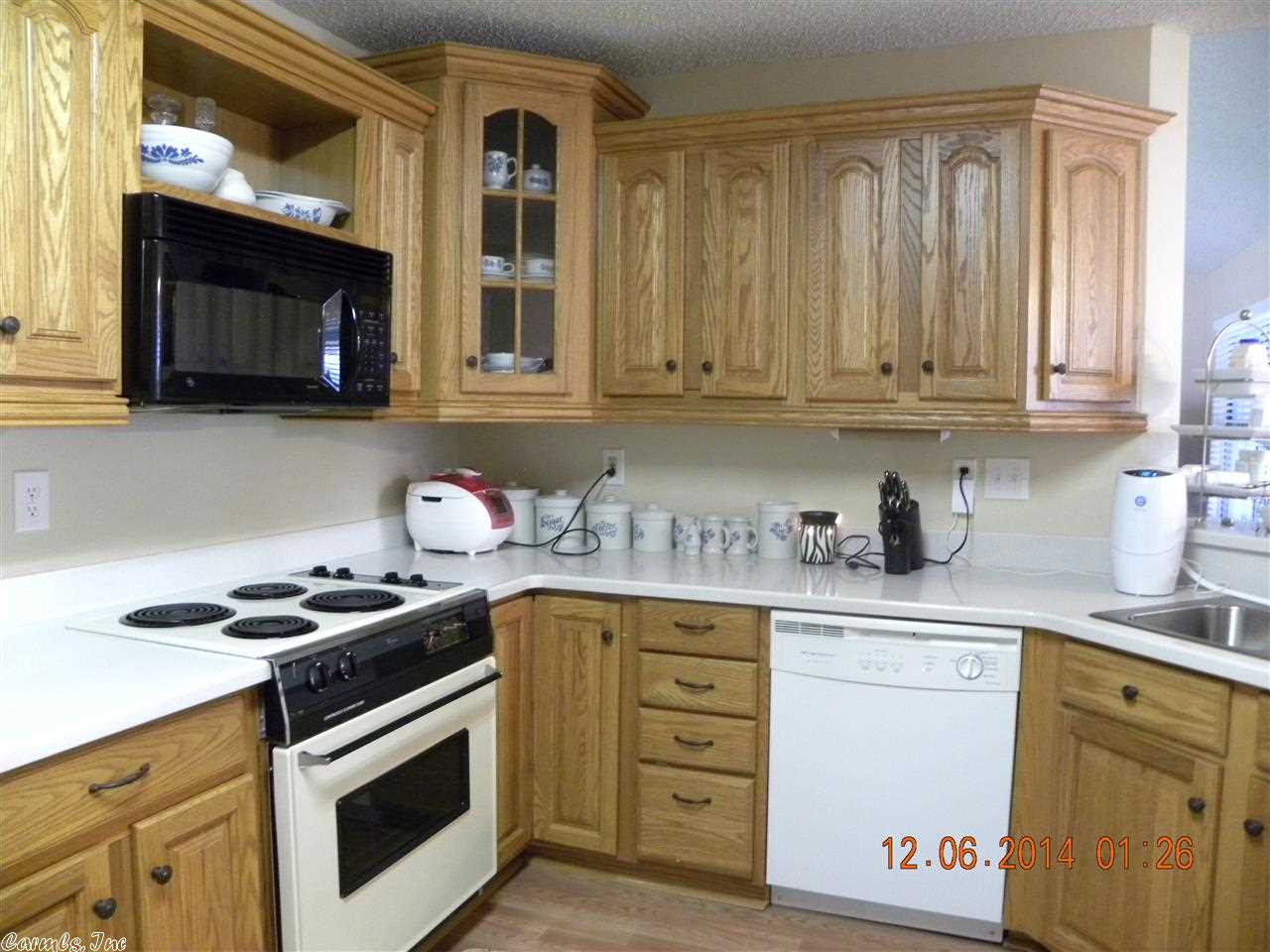 STONEWALL - Residential