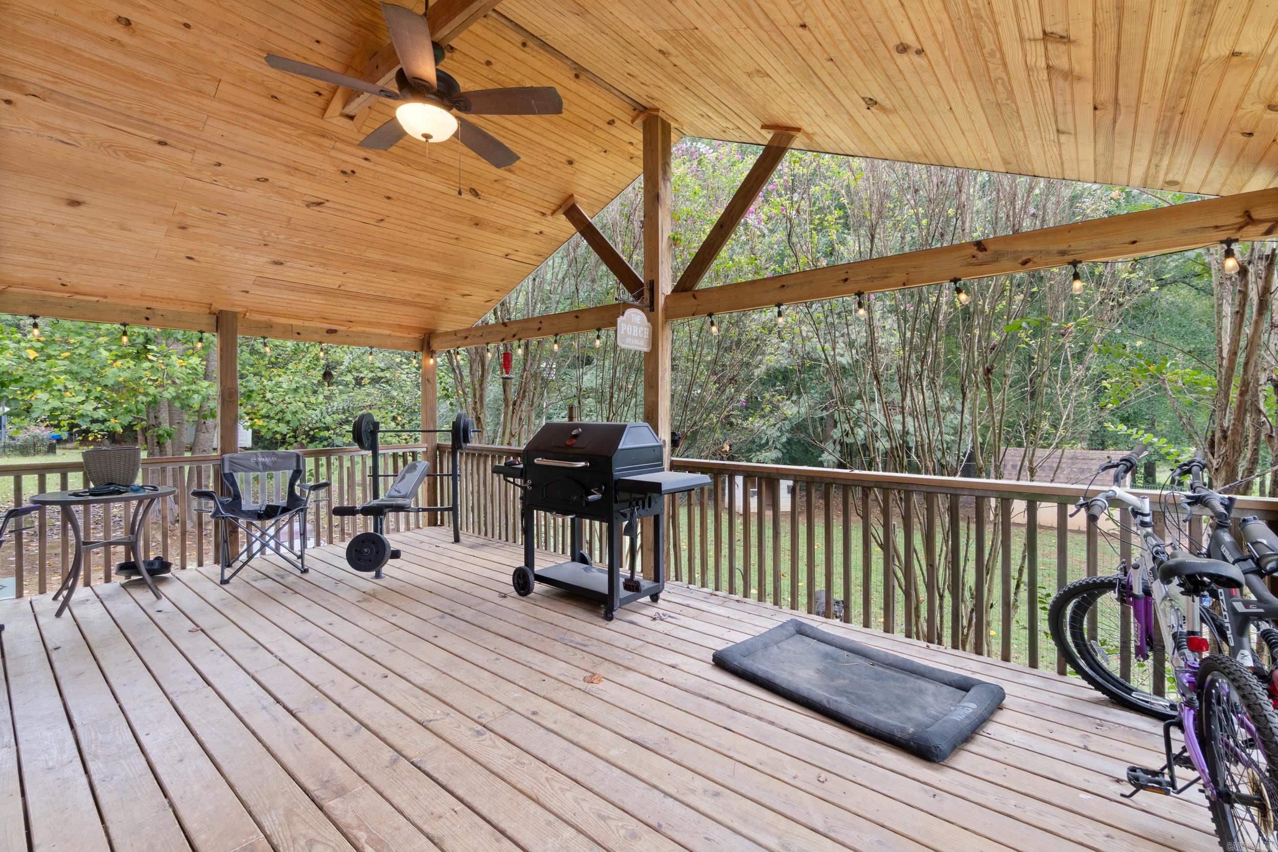 RED RIVER VALLEY - Residential