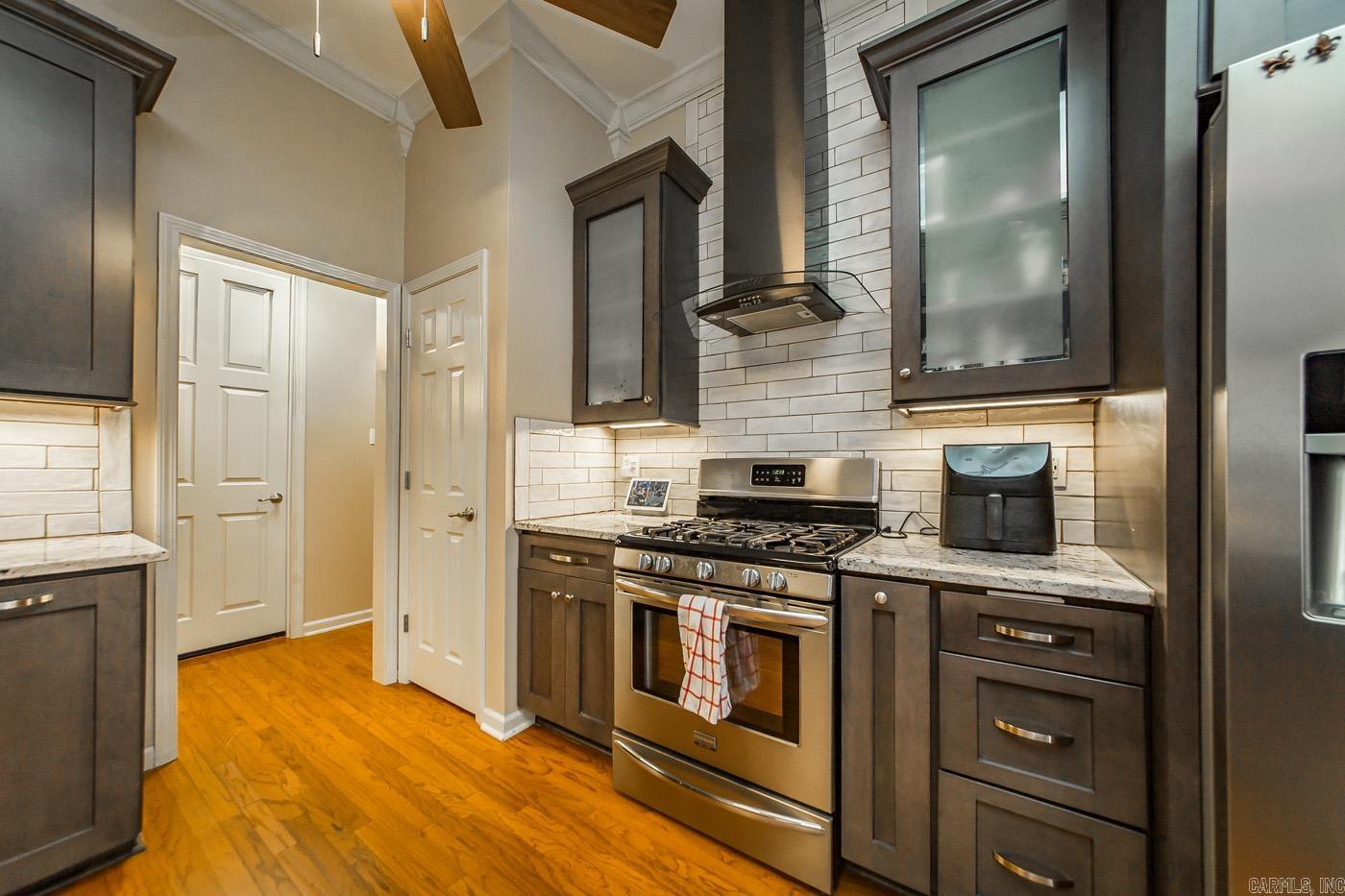 AUSTIN LAKES POINTE ADDN - Residential