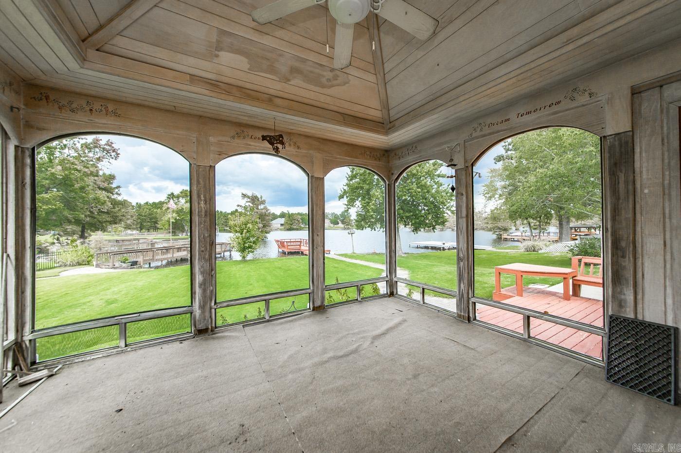 AUSTIN LAKES POINTE ADDN - Residential