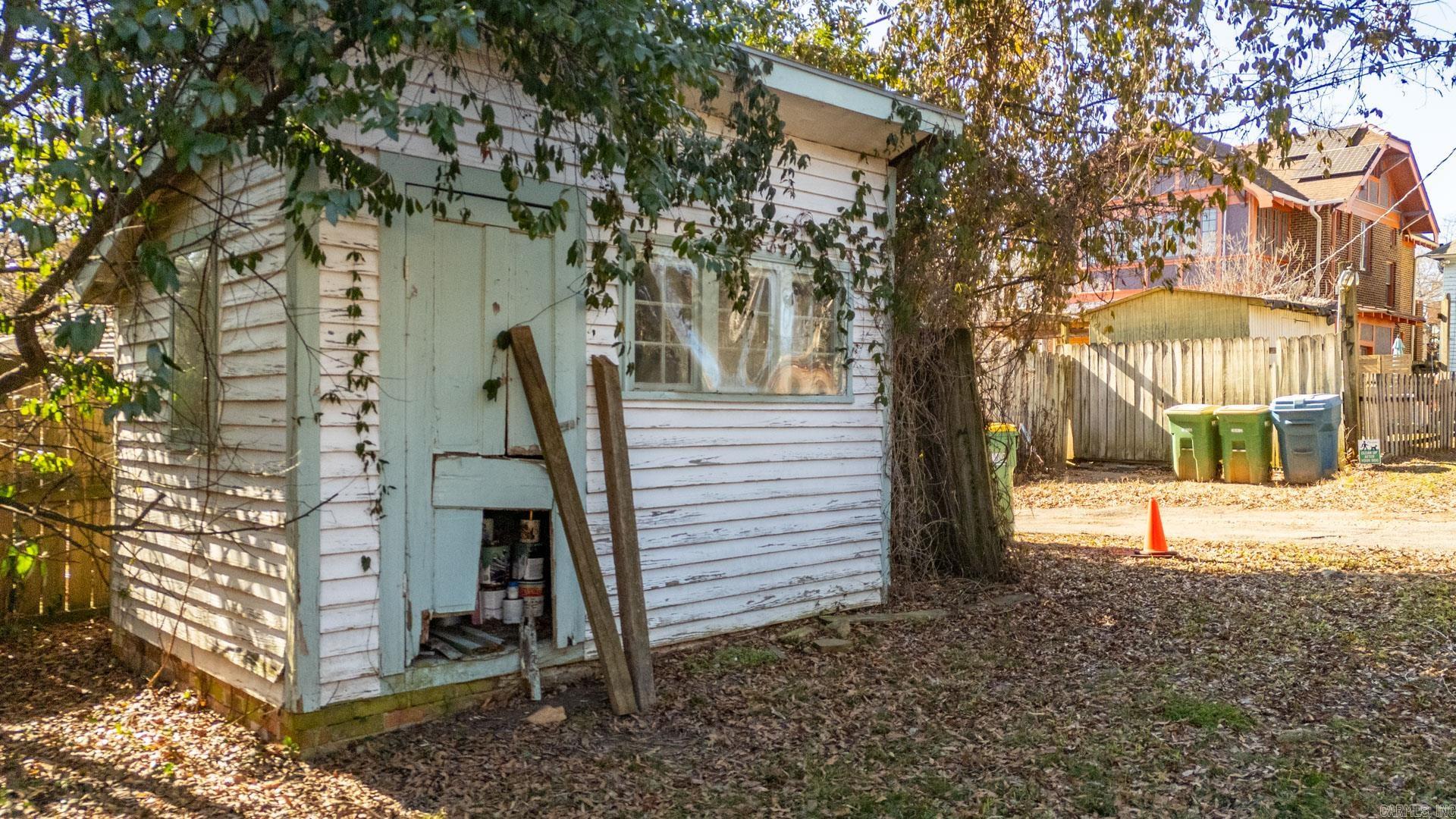 CITY OF LR L11 - Residential