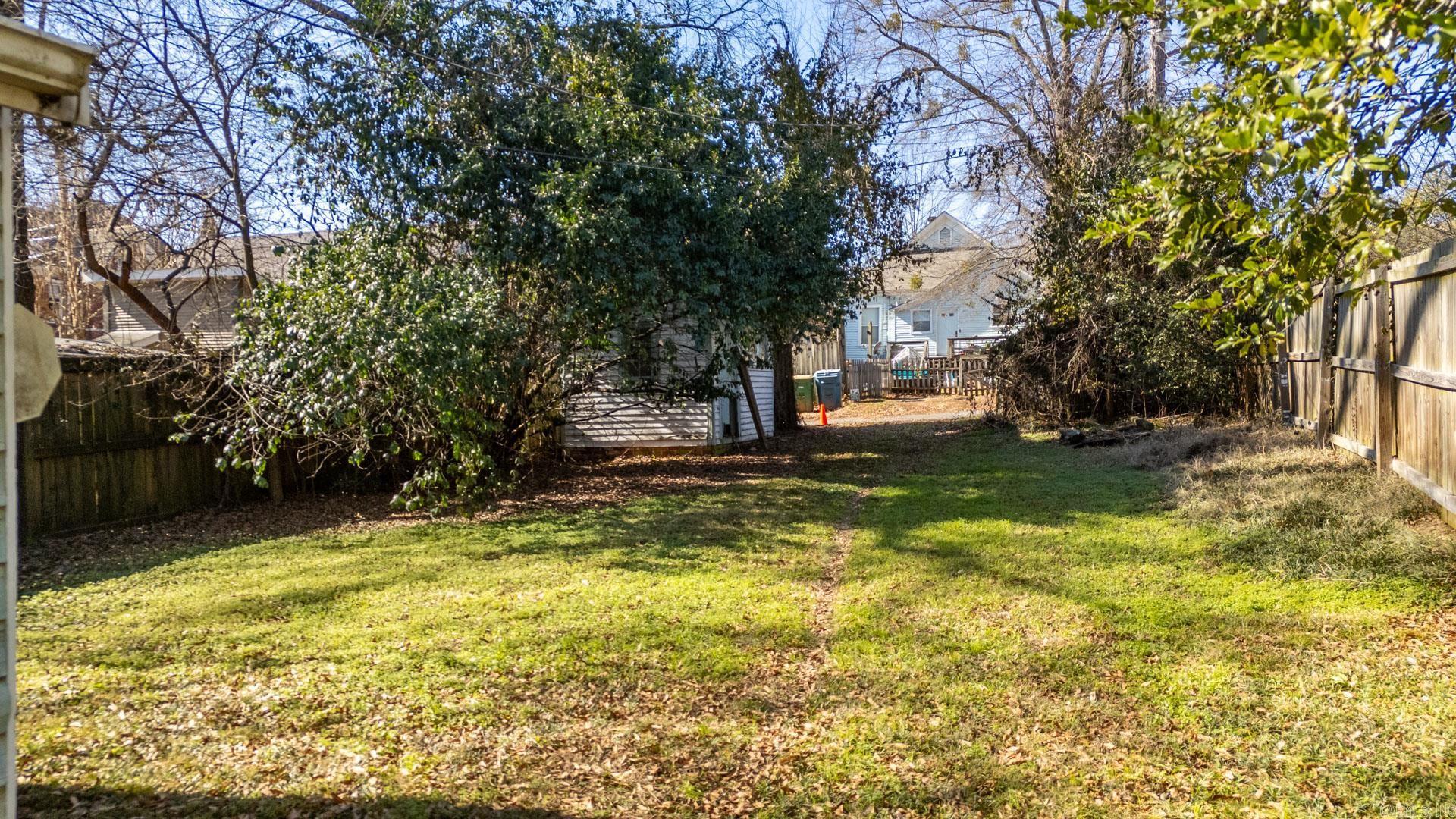 CITY OF LR L11 - Residential