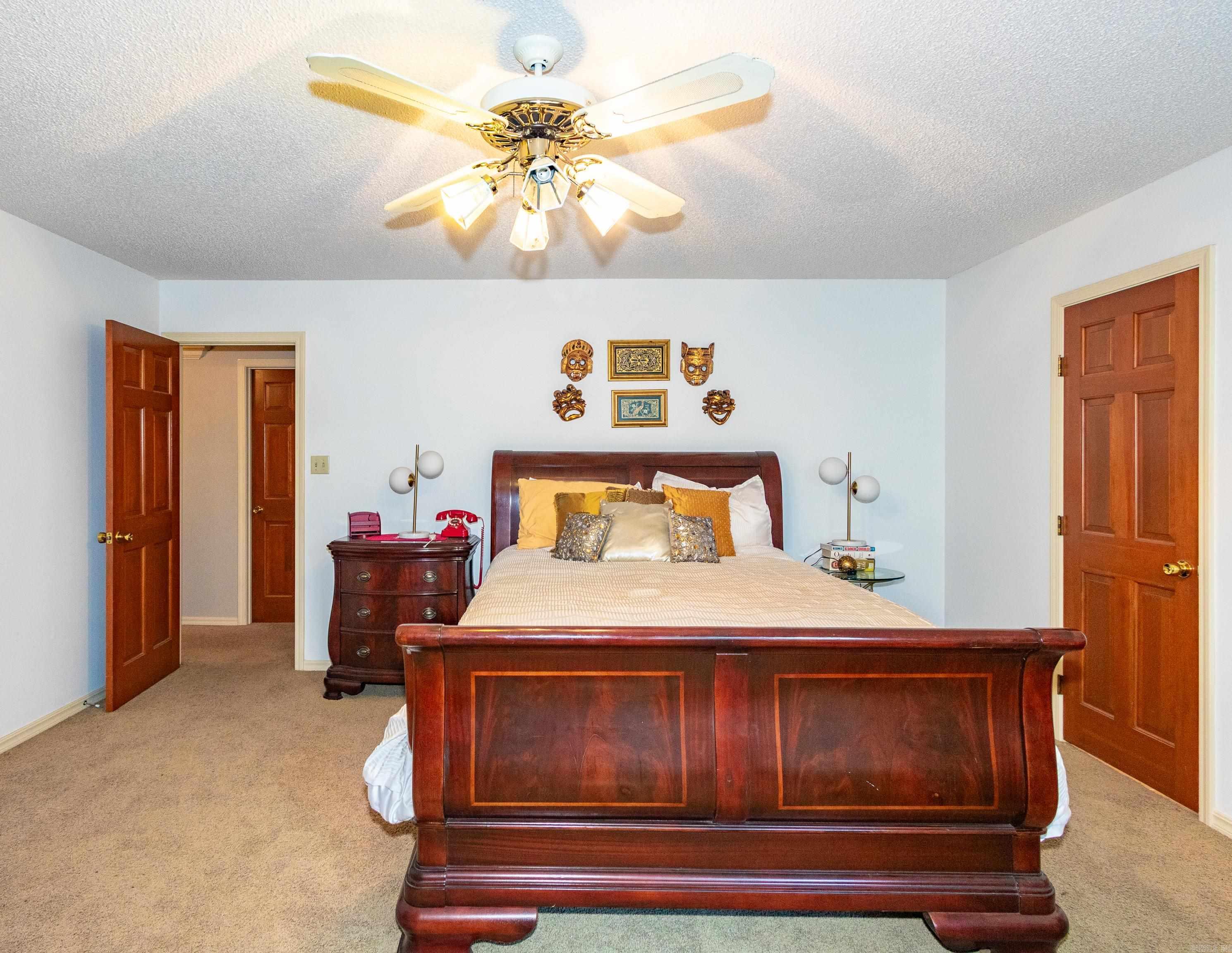 HILLSBOROUGH - Residential