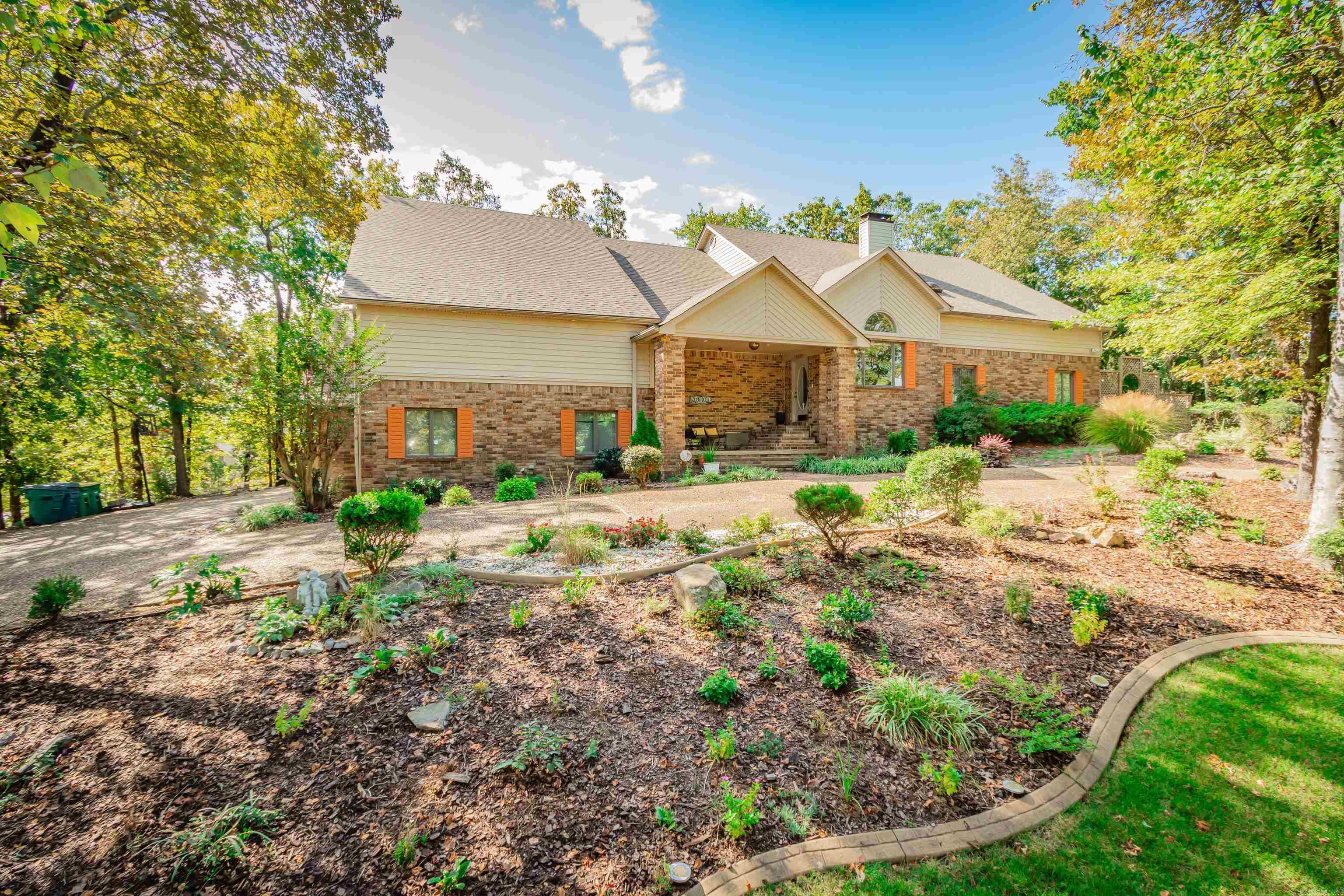 HILLSBOROUGH - Residential