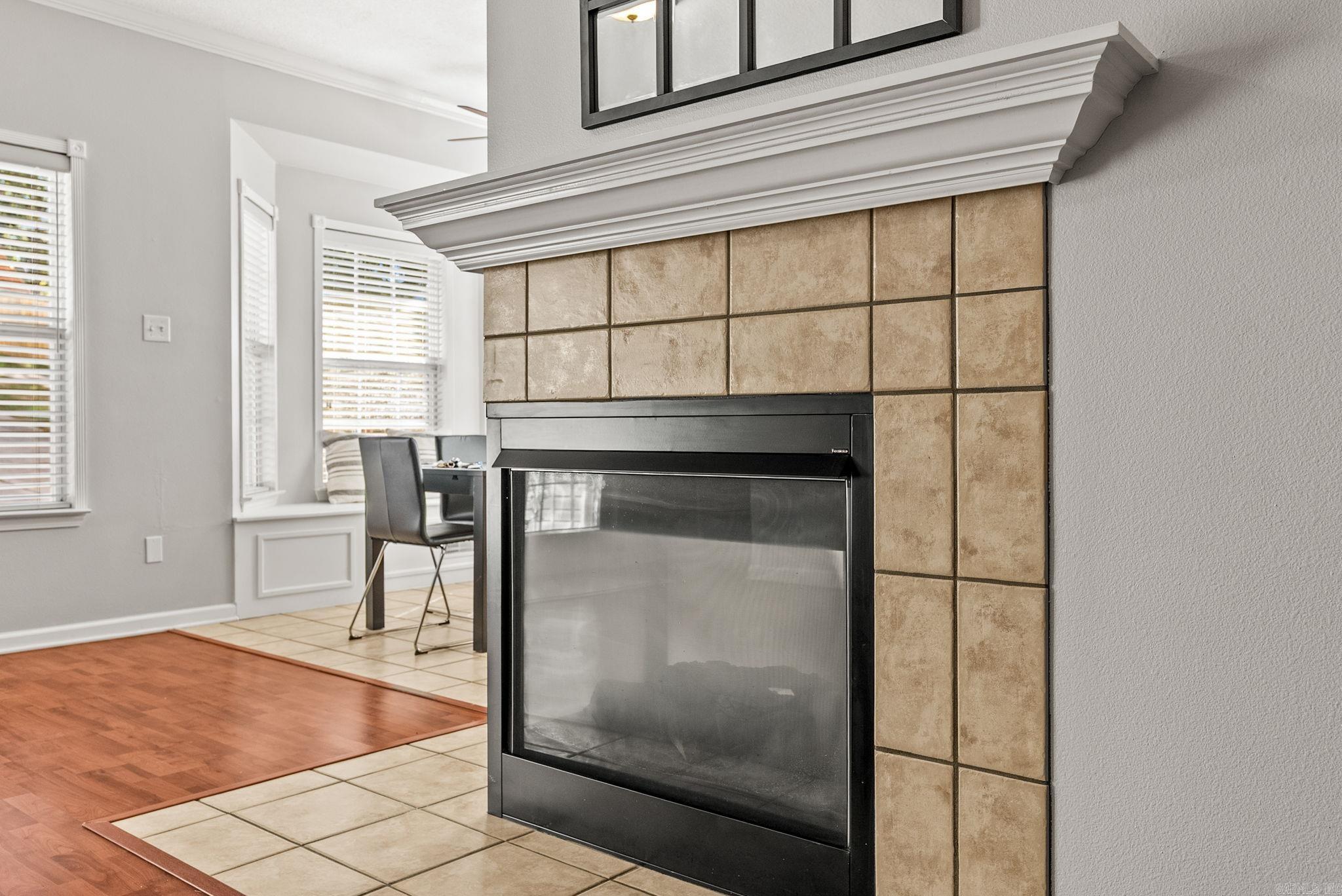 WESTHAMPTON - Residential