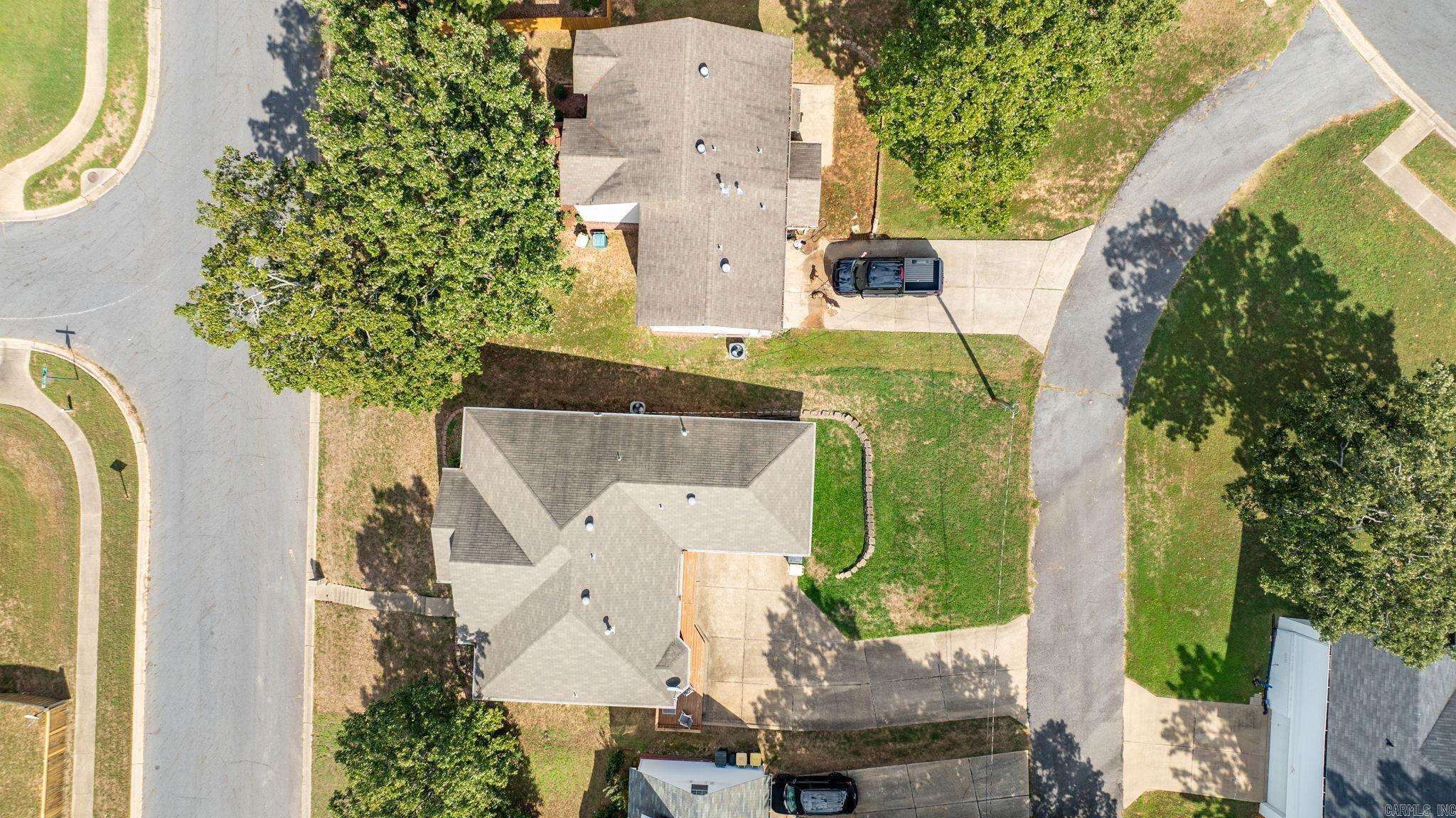 WESTHAMPTON - Residential