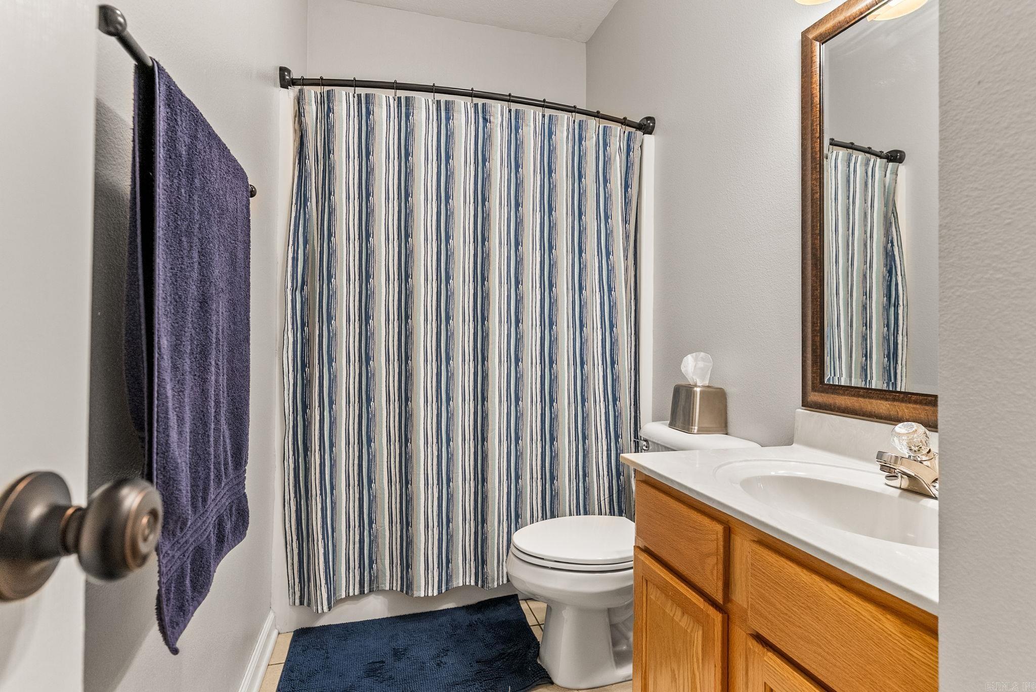 WESTHAMPTON - Residential