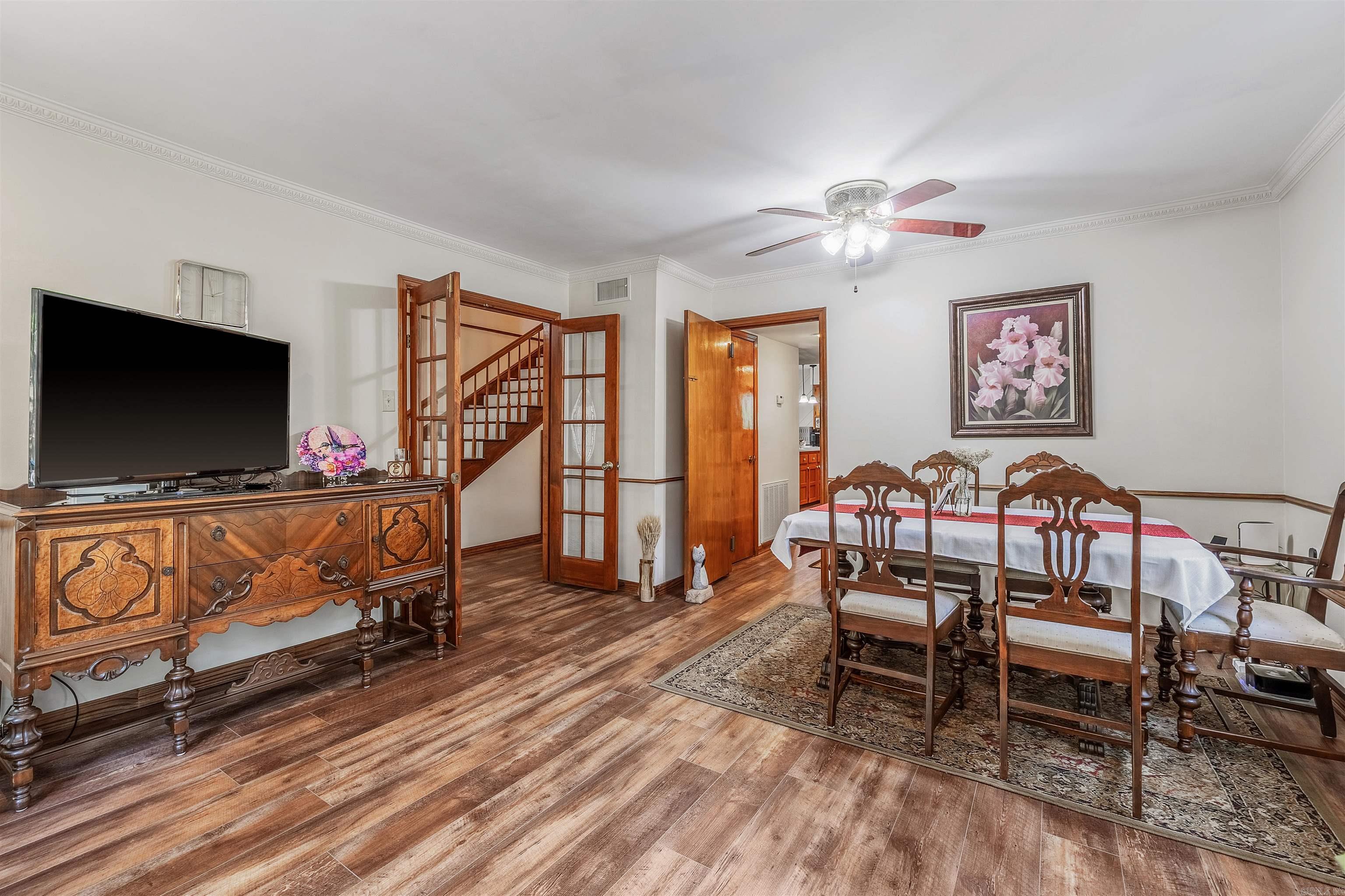 TREASURE HILL - Residential