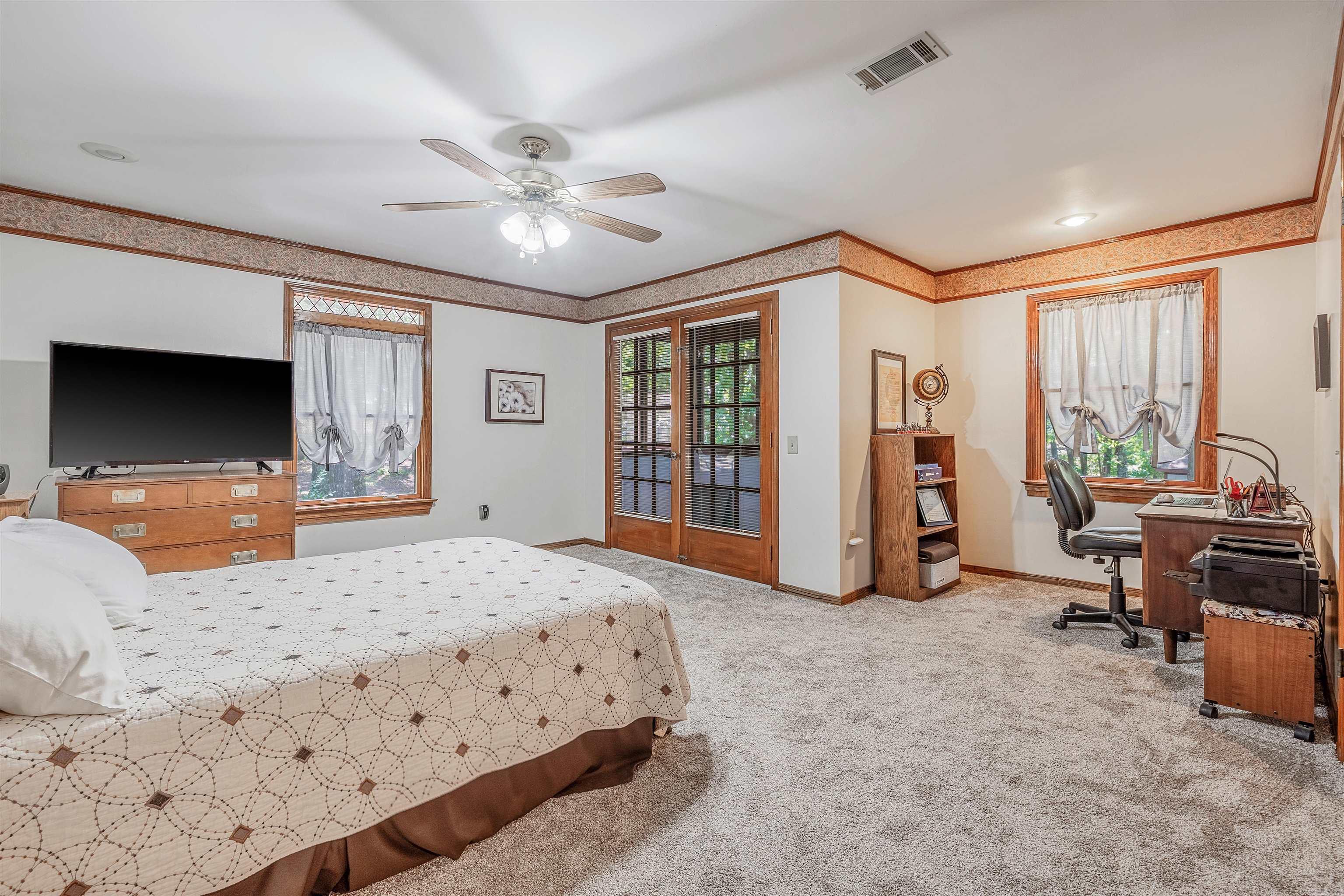 TREASURE HILL - Residential