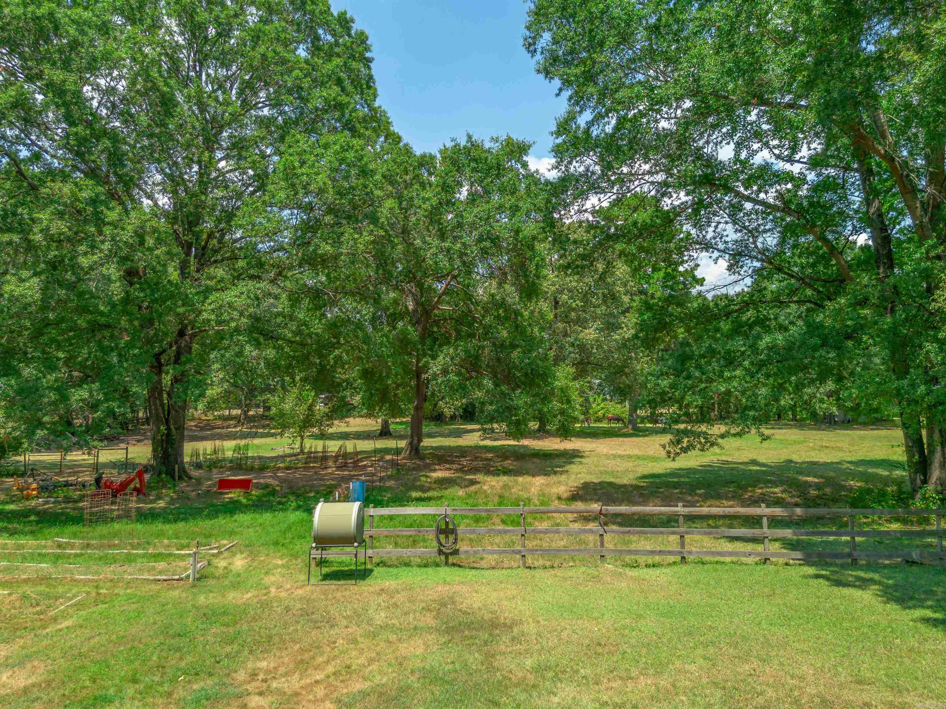 TREASURE HILL - Residential