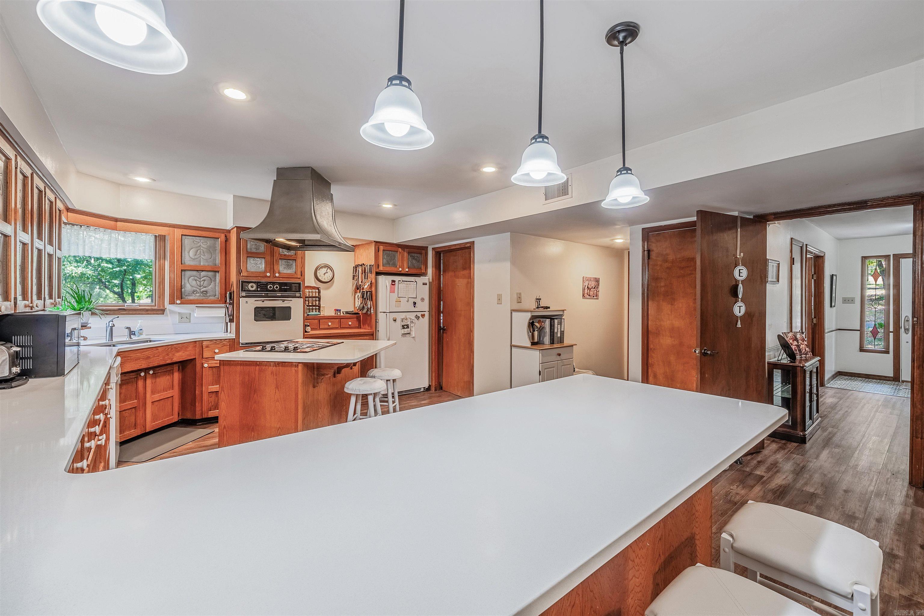 TREASURE HILL - Residential
