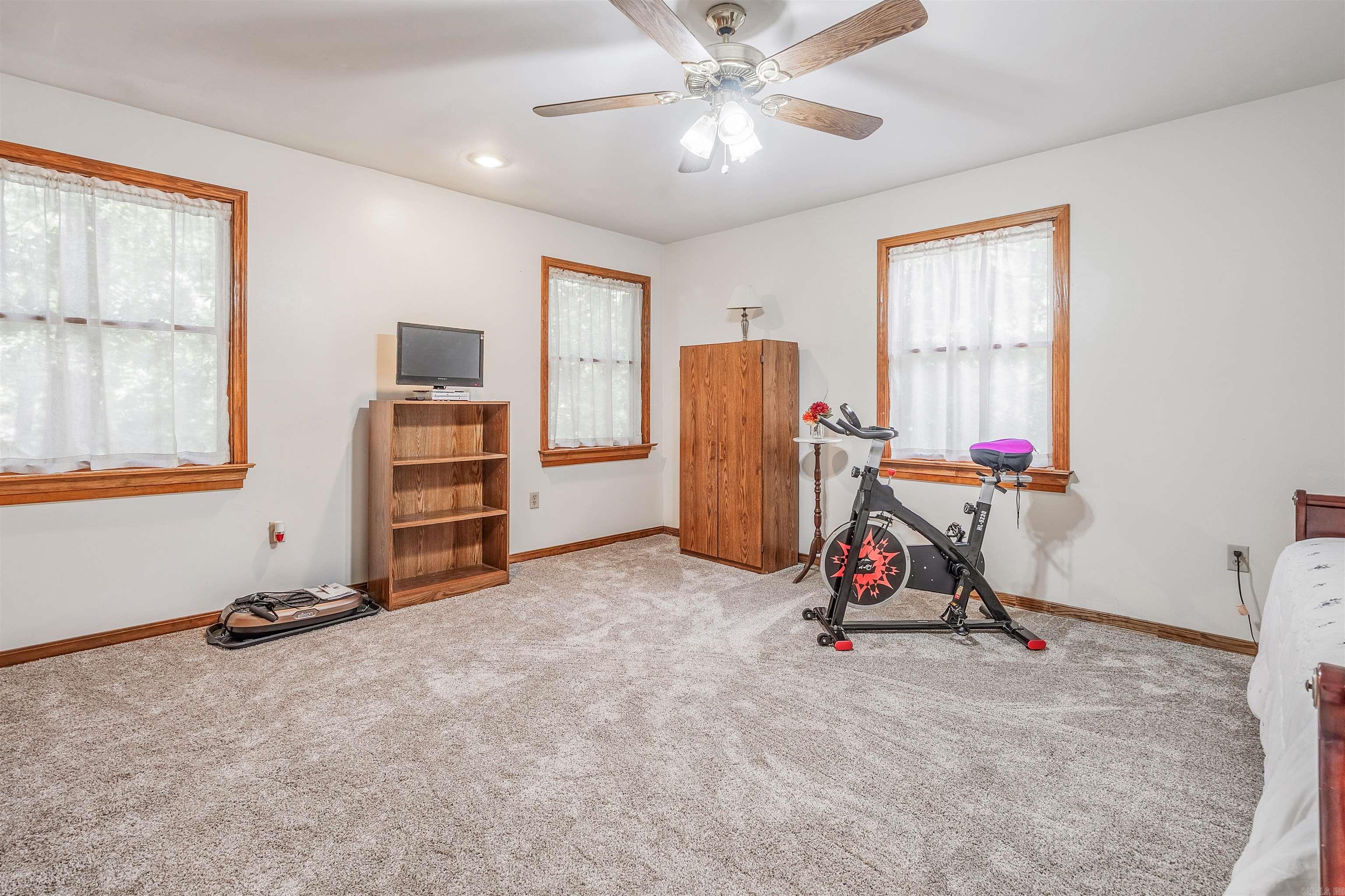 TREASURE HILL - Residential