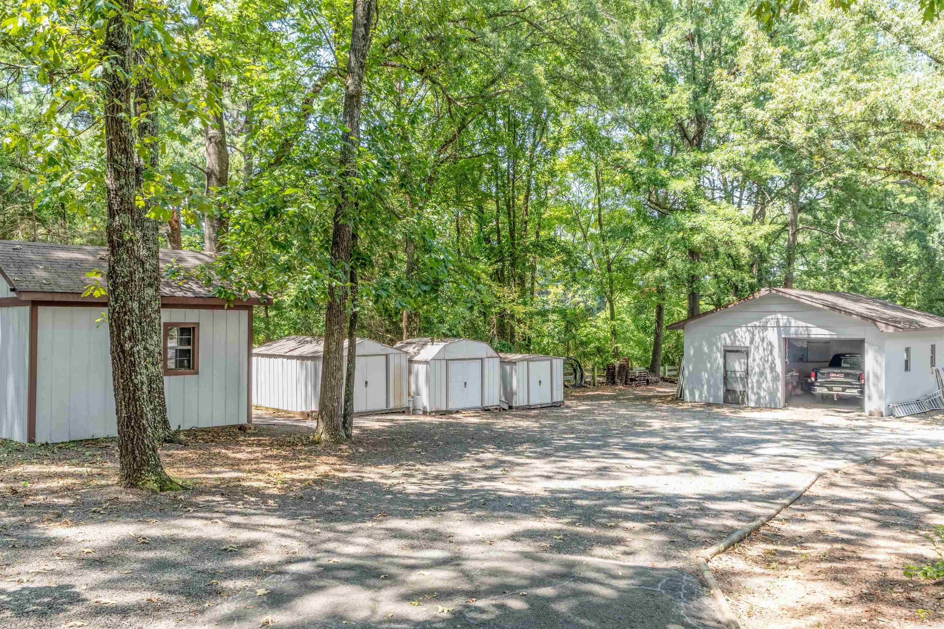 TREASURE HILL - Residential
