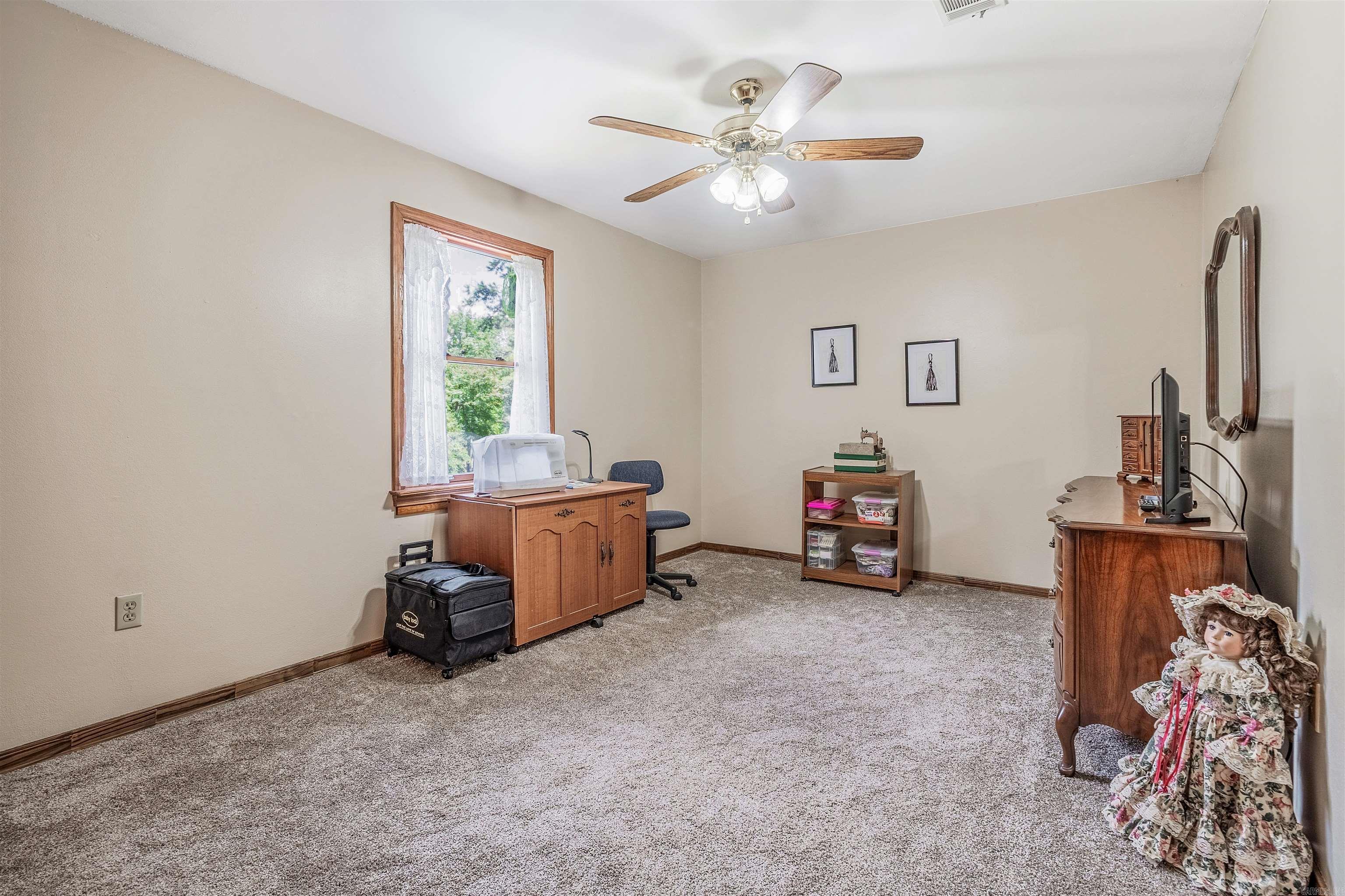 TREASURE HILL - Residential