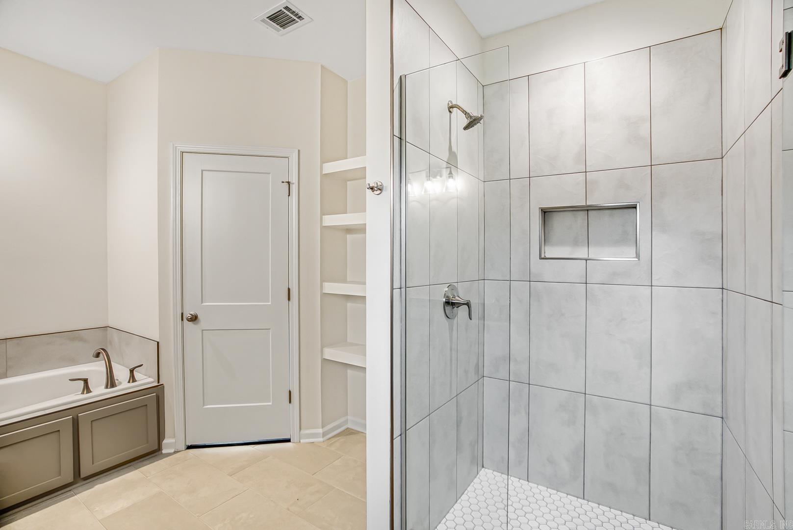 LEWIS COVE - Residential