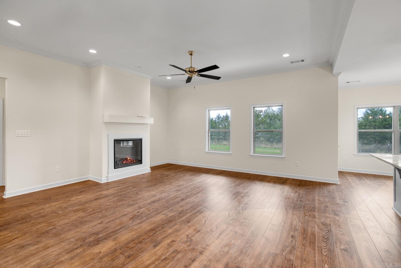 LEWIS COVE - Residential