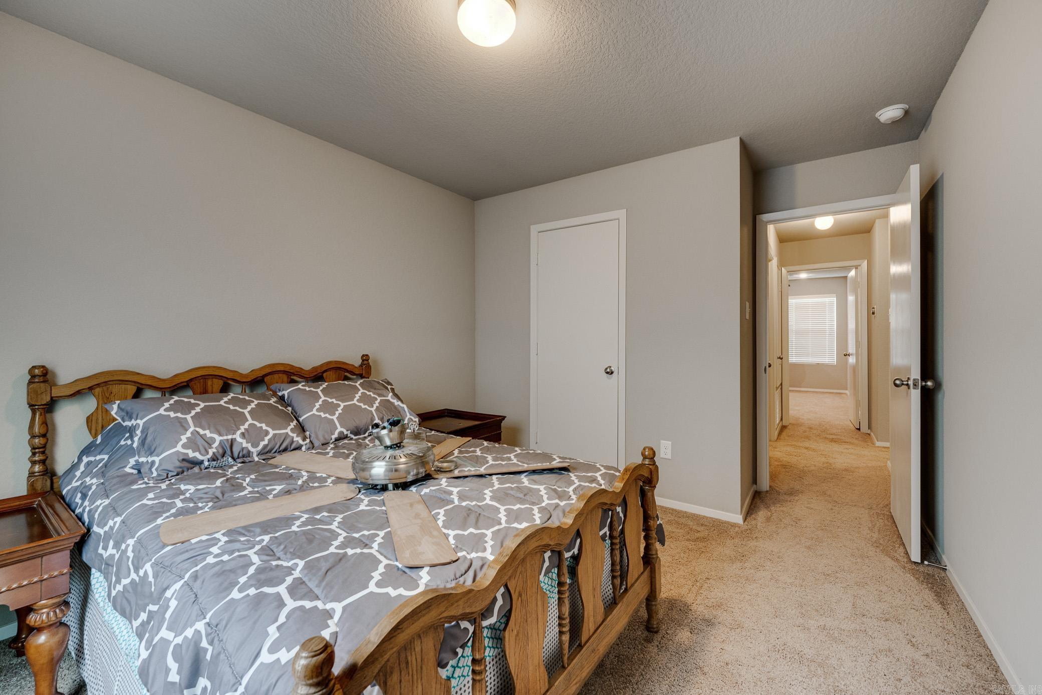 WOODLANDS EDGE - Residential
