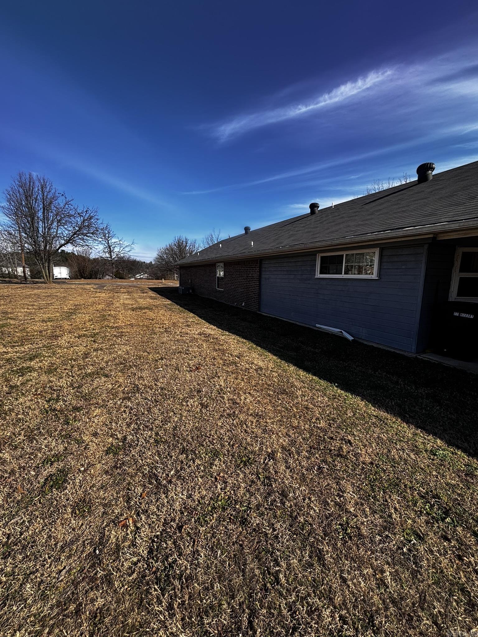 Mena Original - Residential