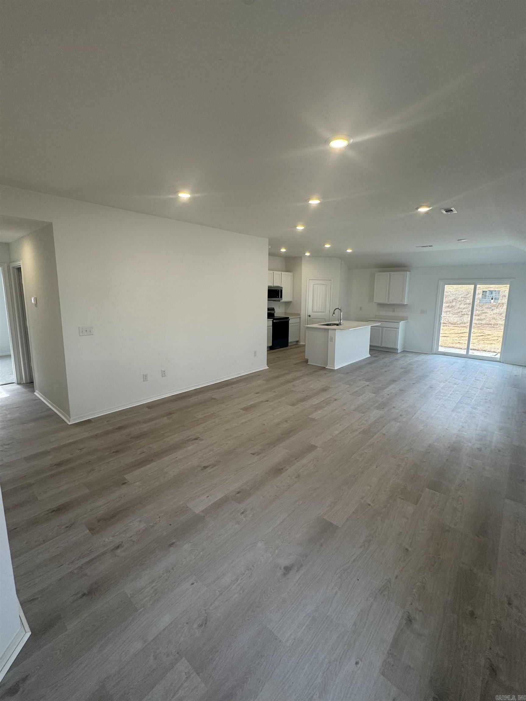 THE MEADOWS - Residential