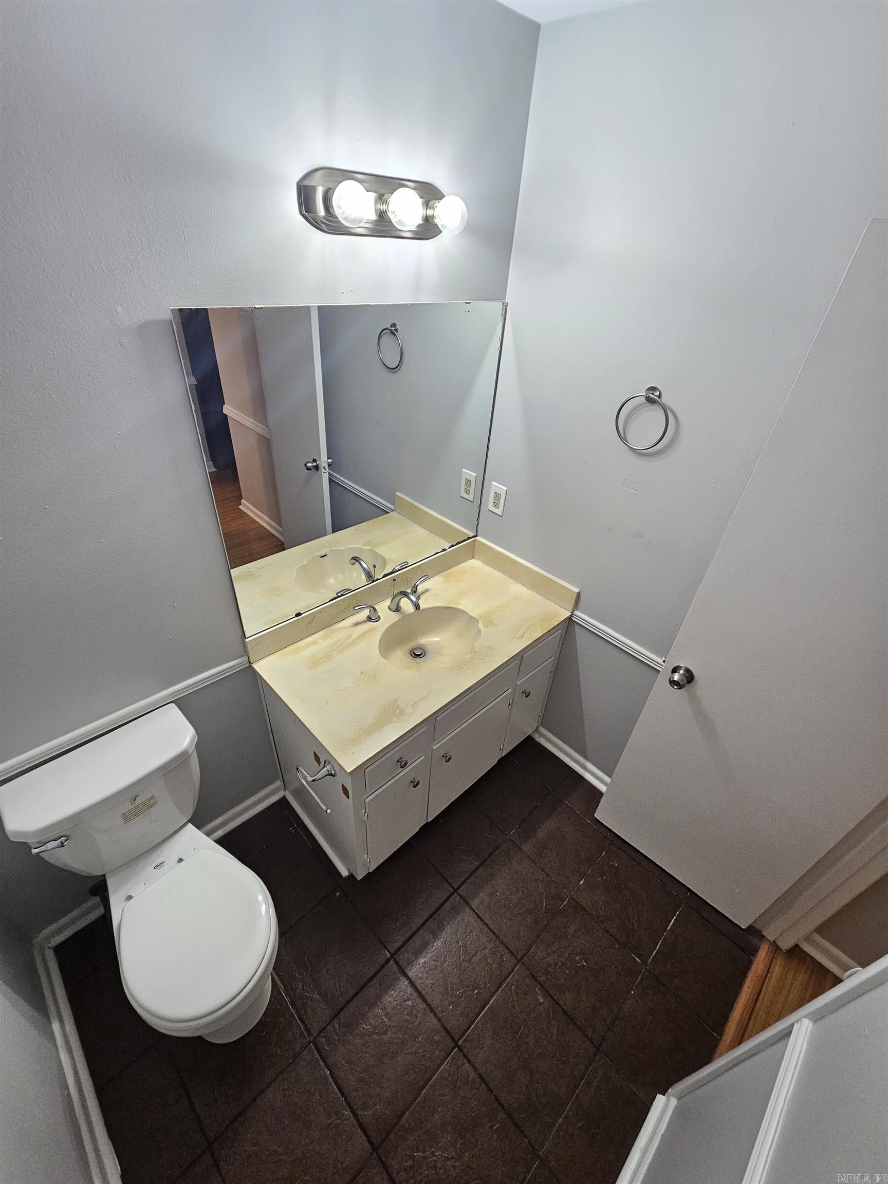 Pike Plaza Heights - Residential Lease