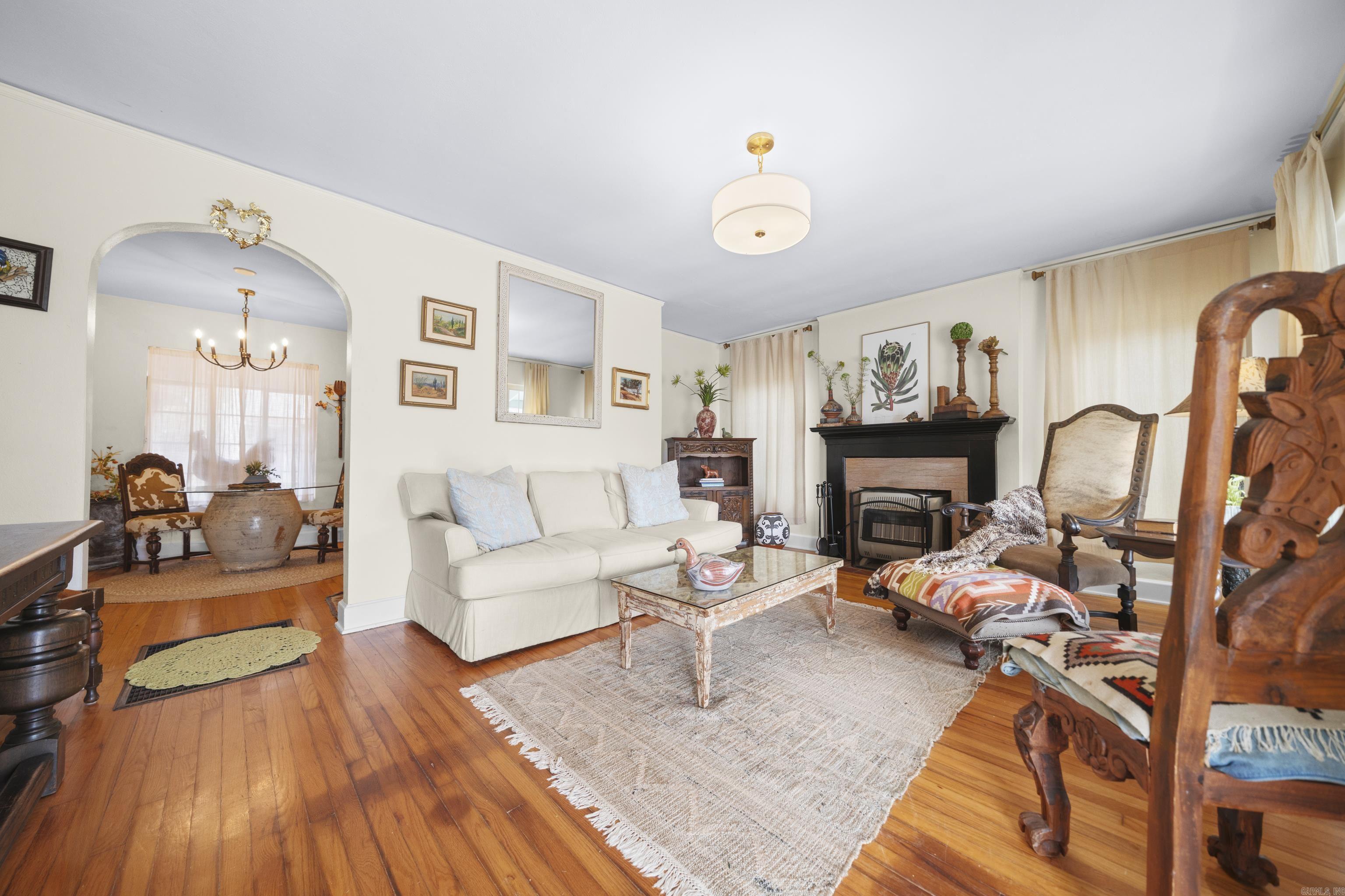 WARRINGTON - Residential