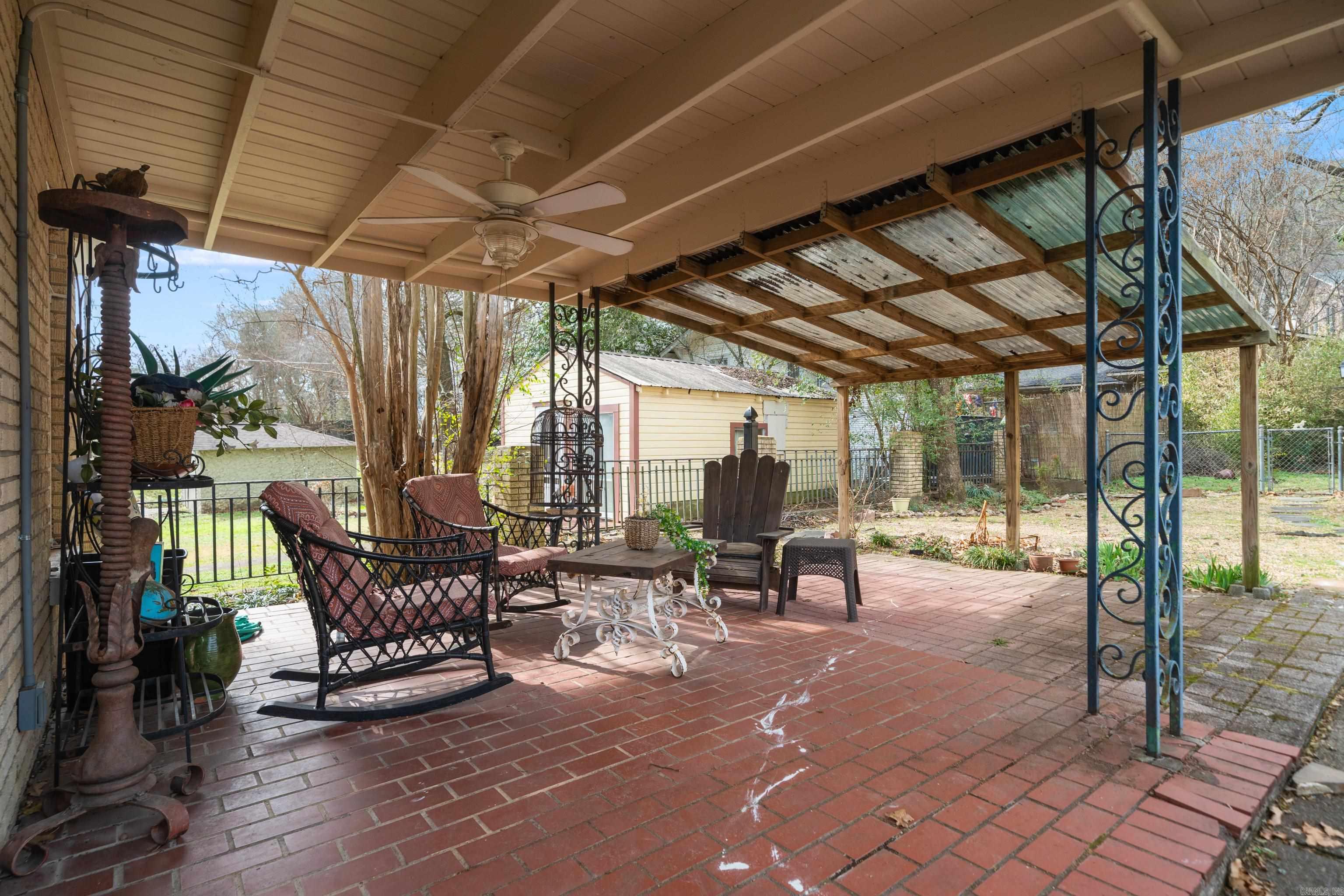 WARRINGTON - Residential