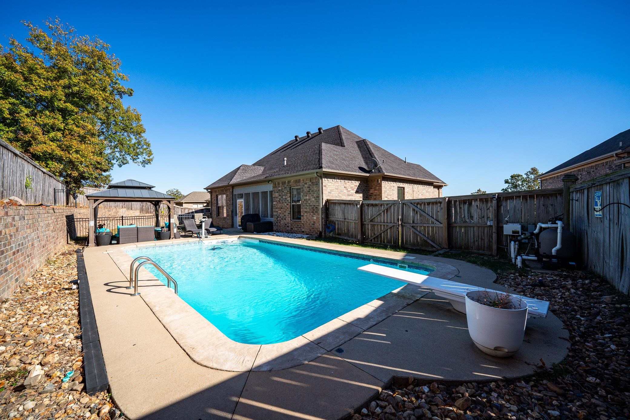 CREEKSIDE ADDN - Residential