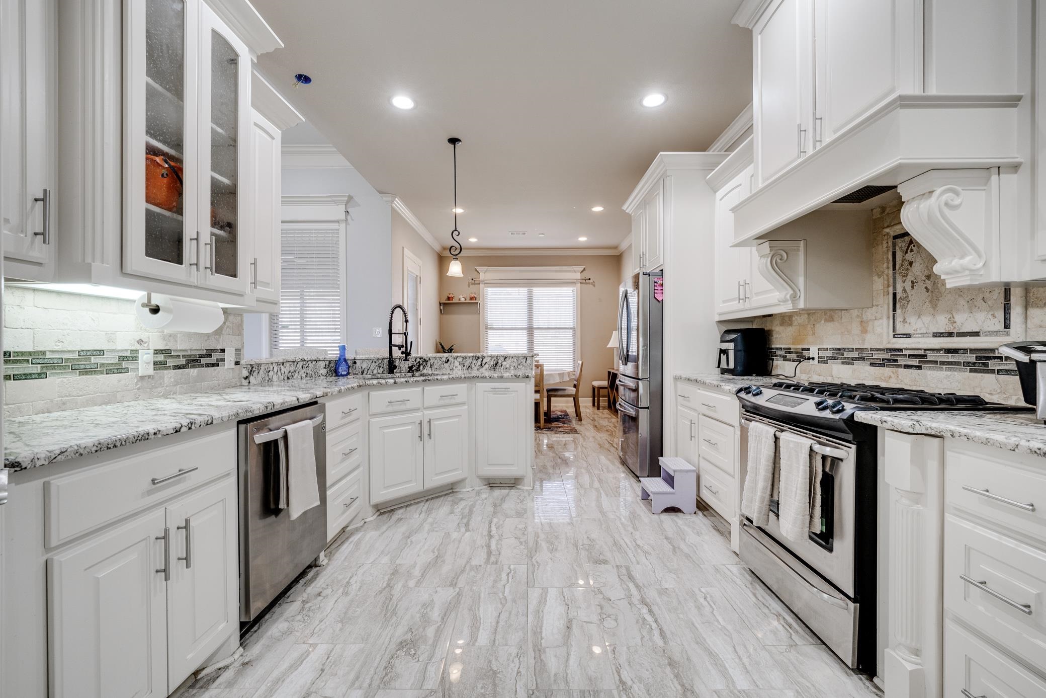 CREEKSIDE ADDN - Residential