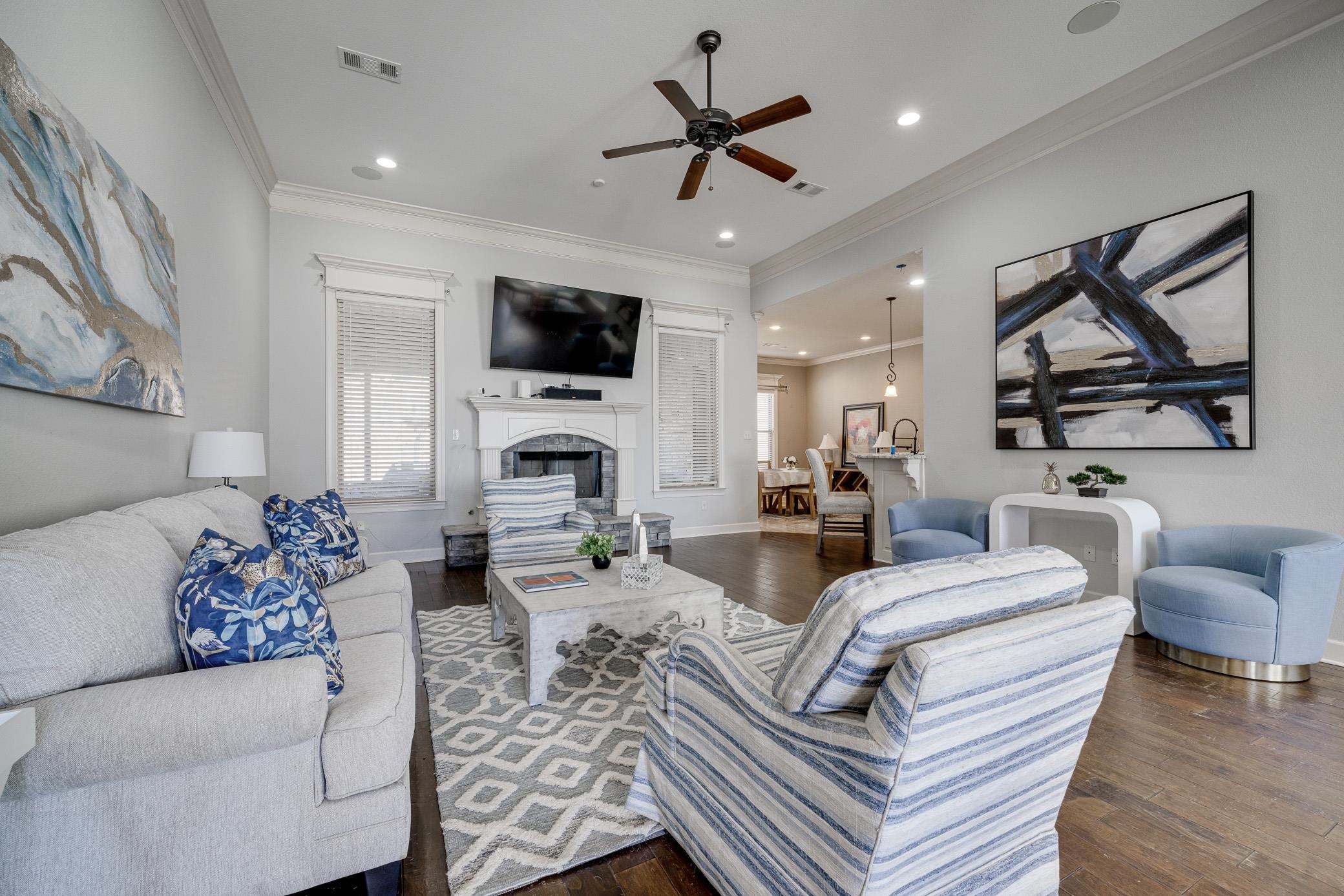 CREEKSIDE ADDN - Residential