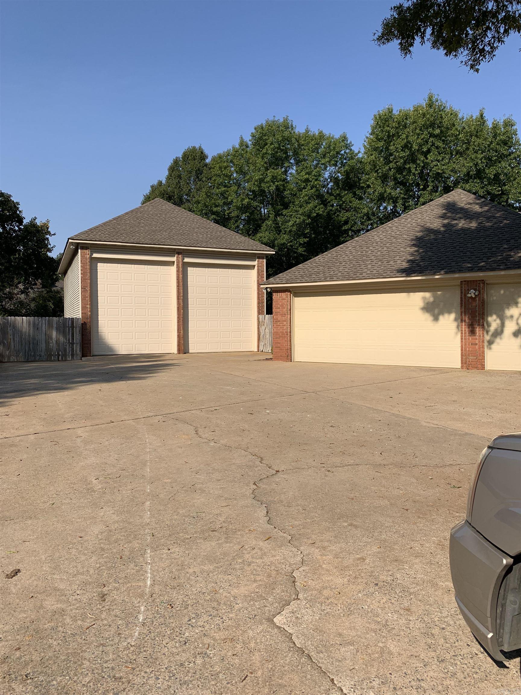 SHADY VALLEY - Residential