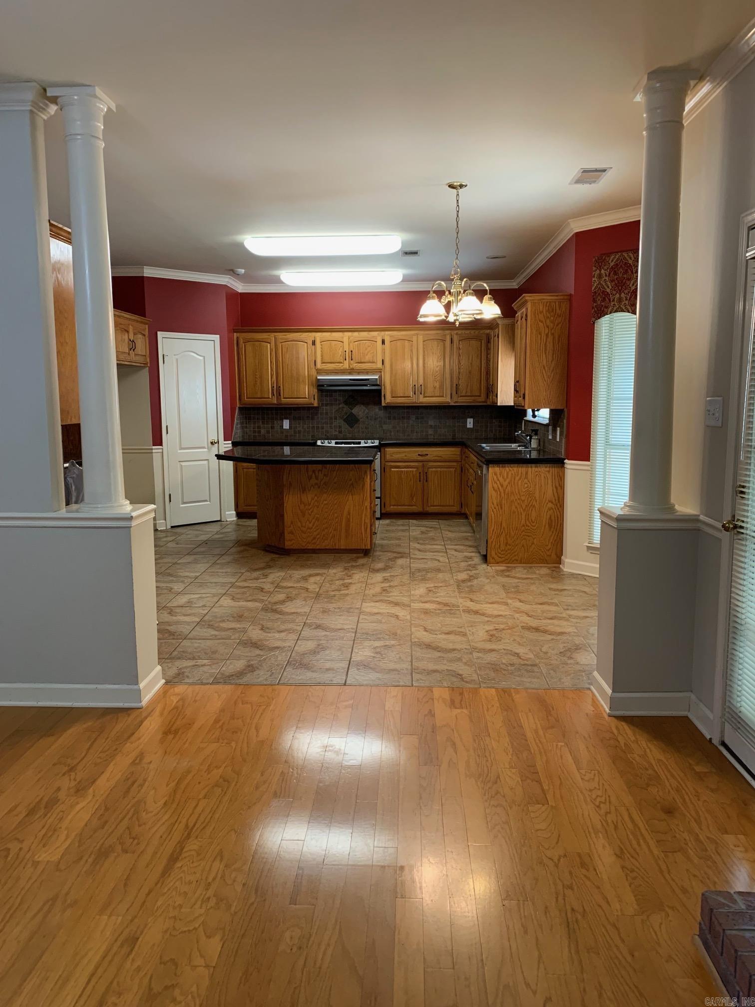 SHADY VALLEY - Residential