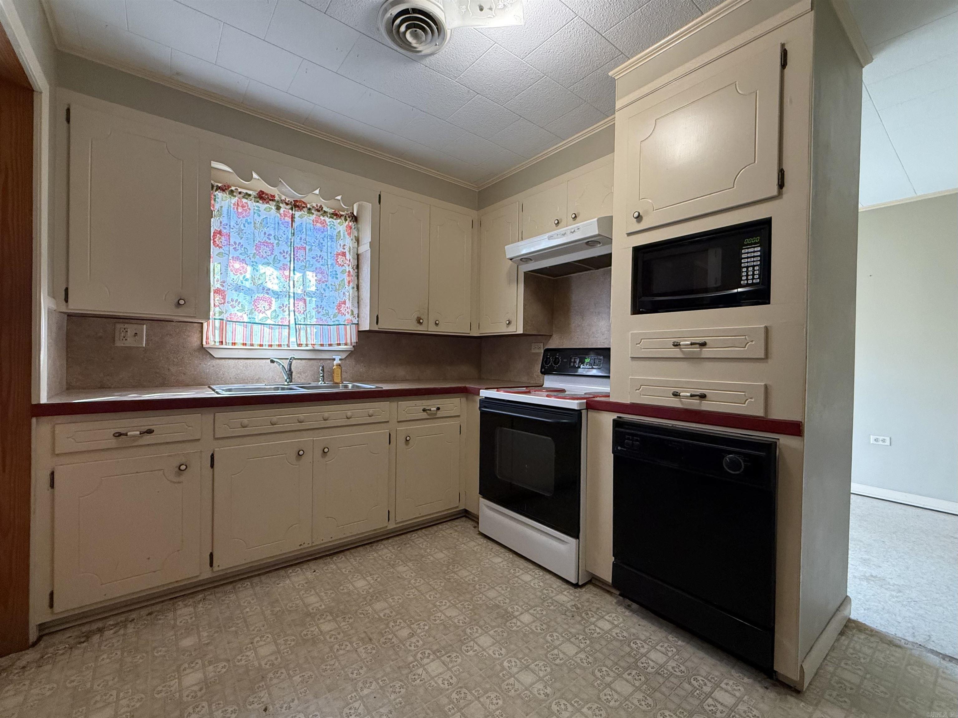 CAMDEN CITY METES & BOUNDS - Residential