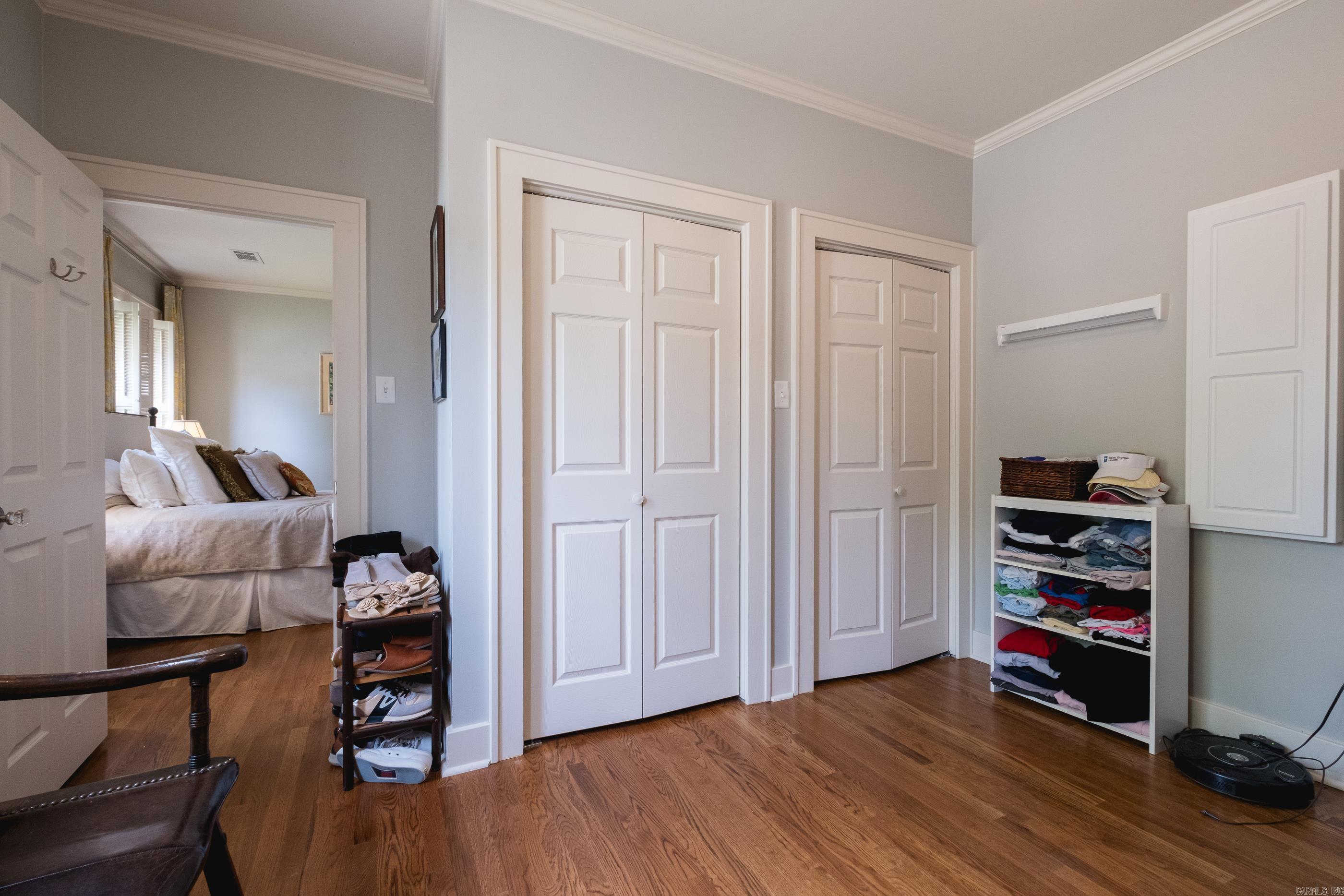 NEWTONS - Residential