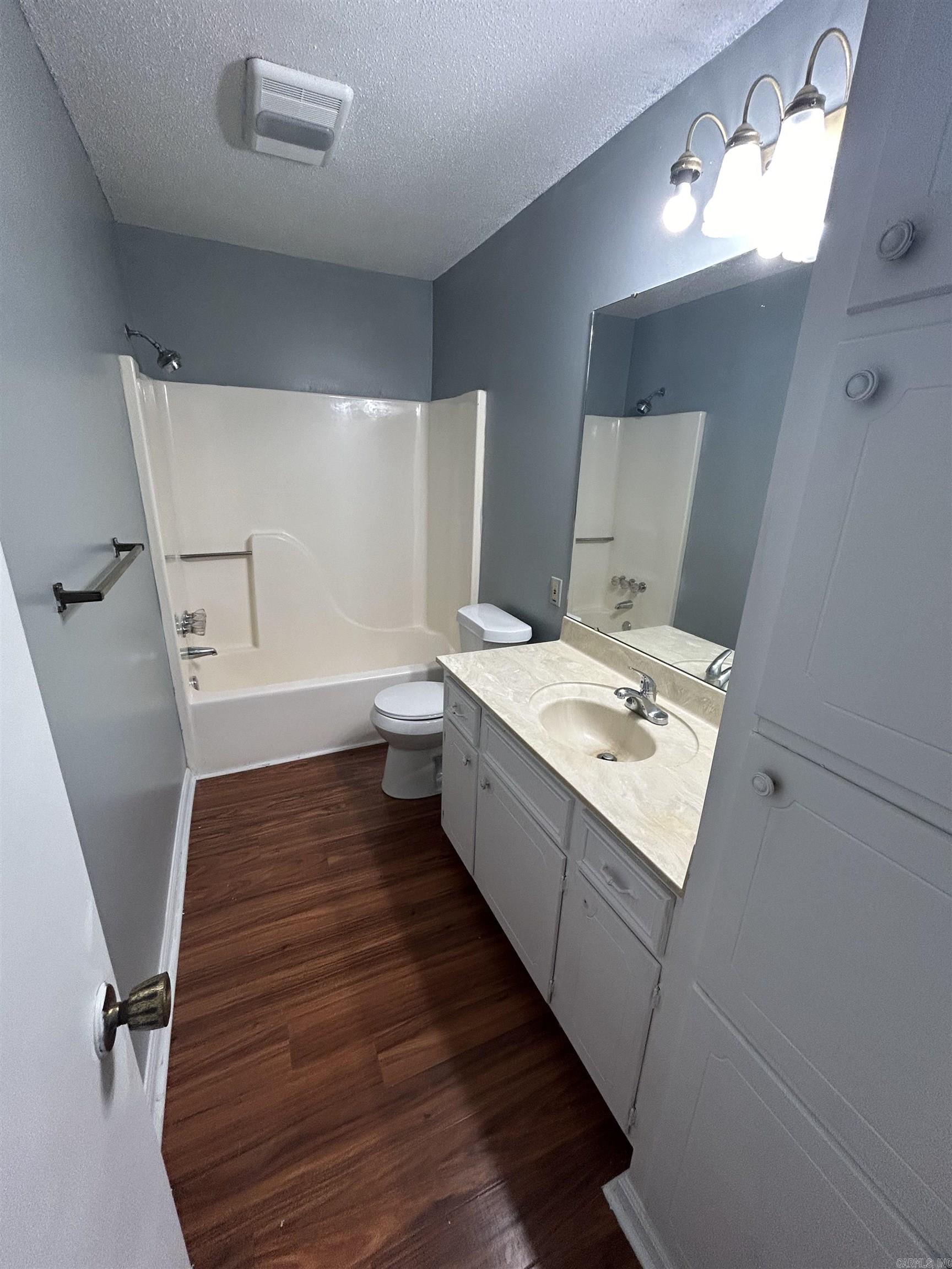 TIMBER RIDGE - Residential