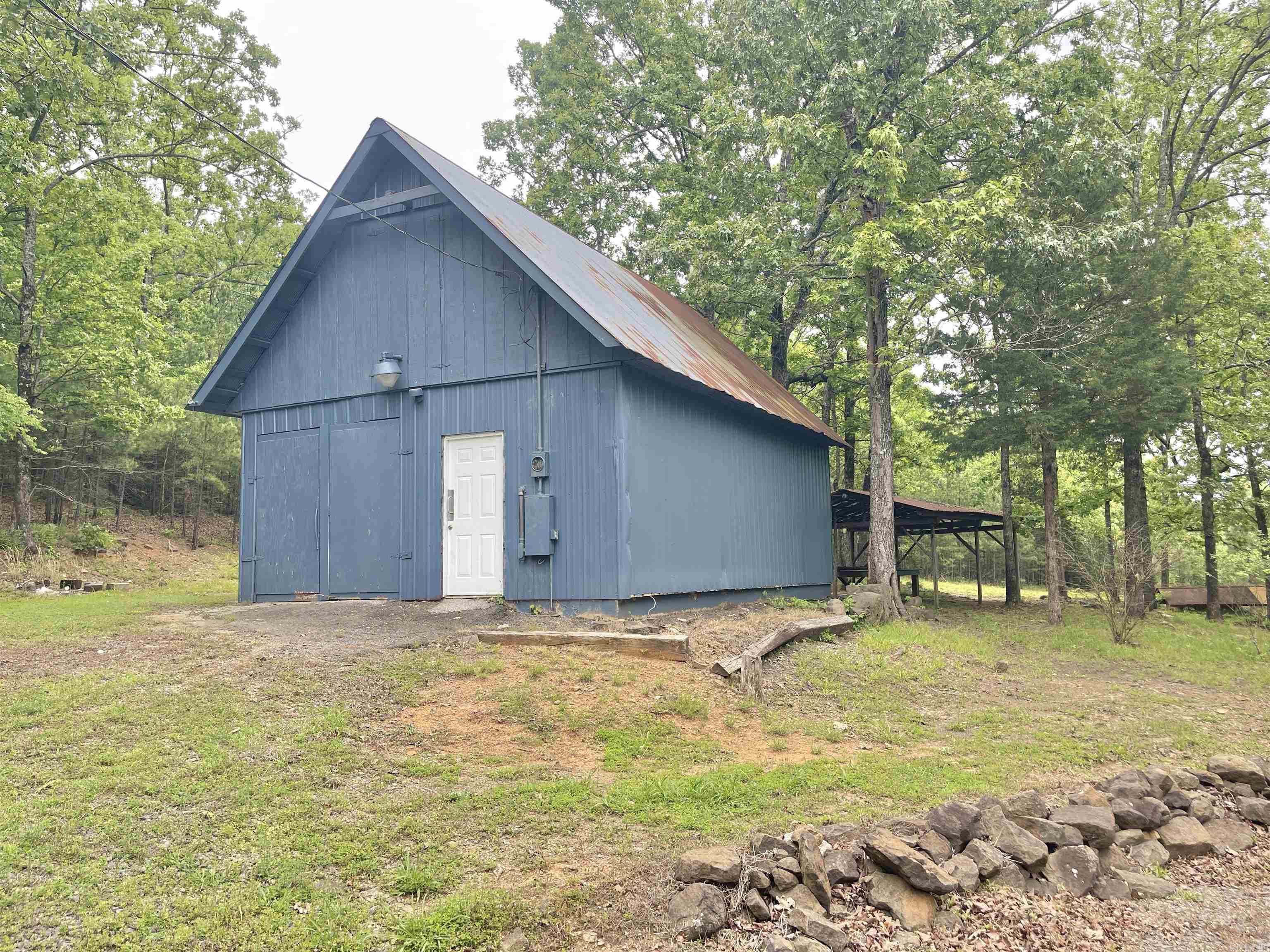 PINE HILL ESTATES - Residential